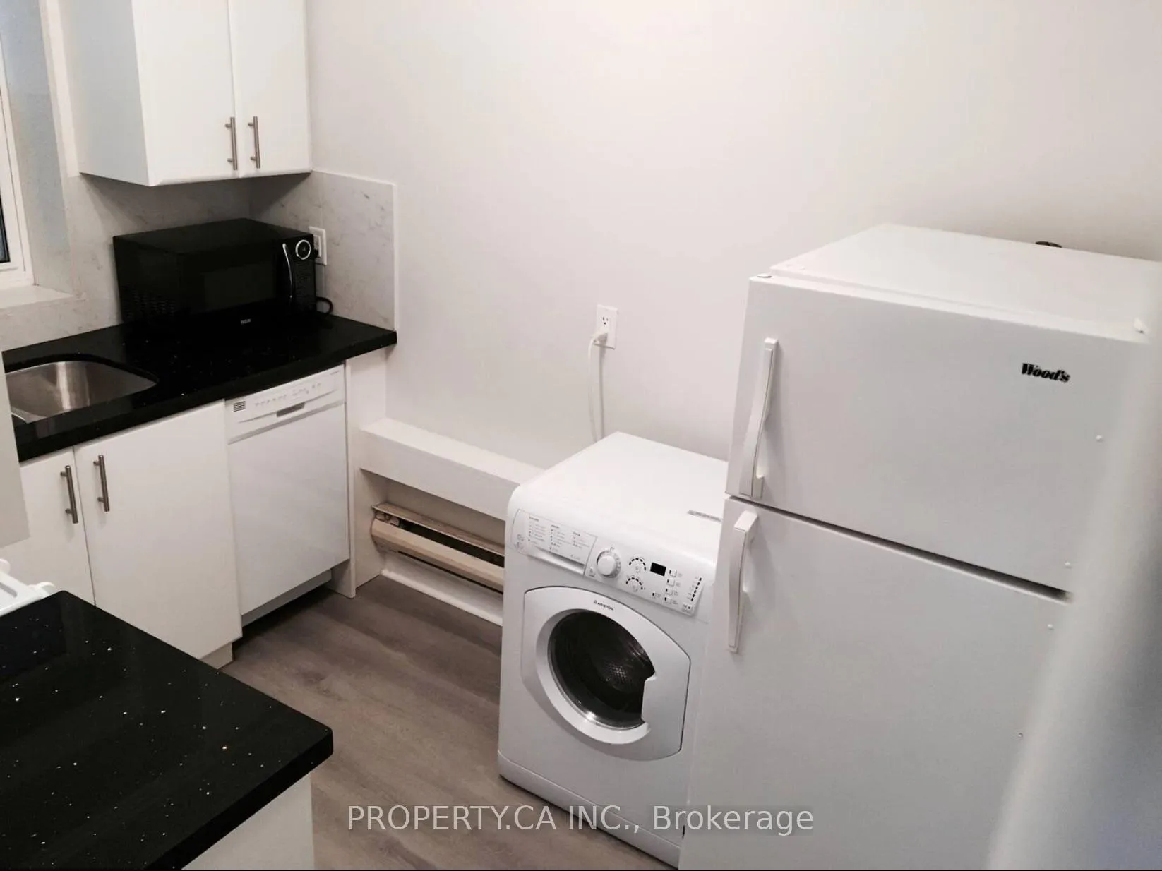 Photo 6 of 882 Broadview Avenue, Toronto, Playter Estates-Danforth — HOMEH
