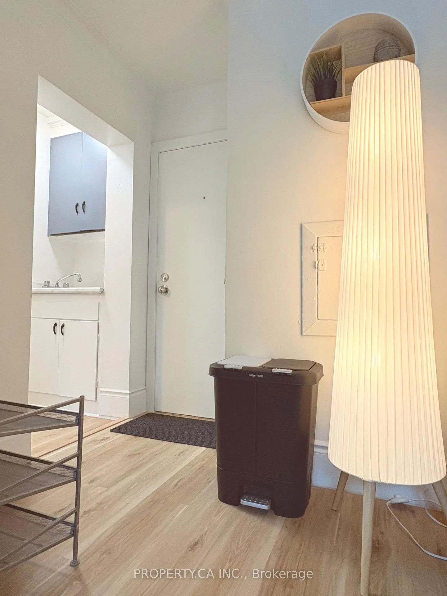 Photo 17 of 882 Broadview Avenue, Toronto, Playter Estates-Danforth — HOMEH