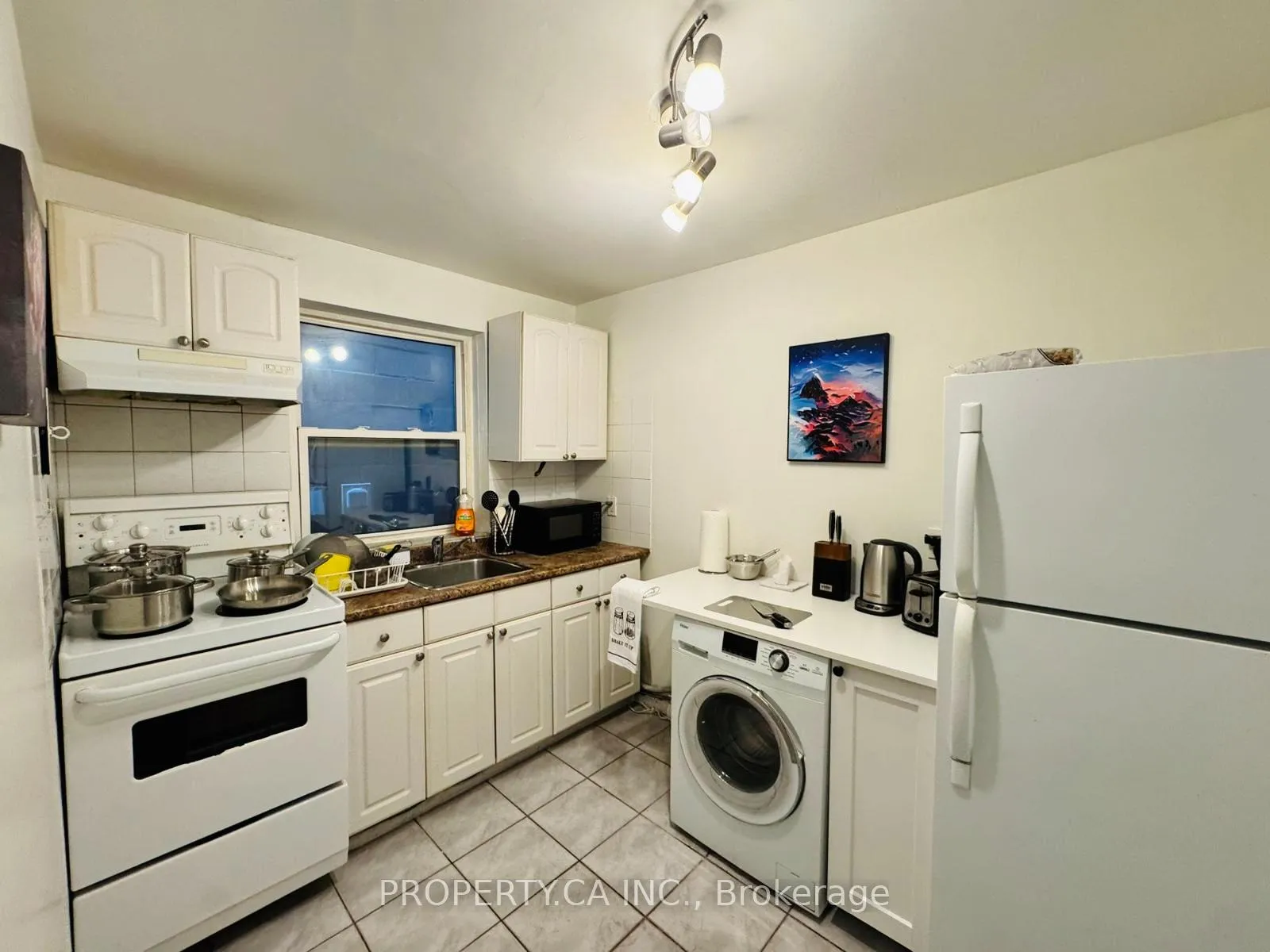 Photo 26 of 882 Broadview Avenue, Toronto, Playter Estates-Danforth — HOMEH
