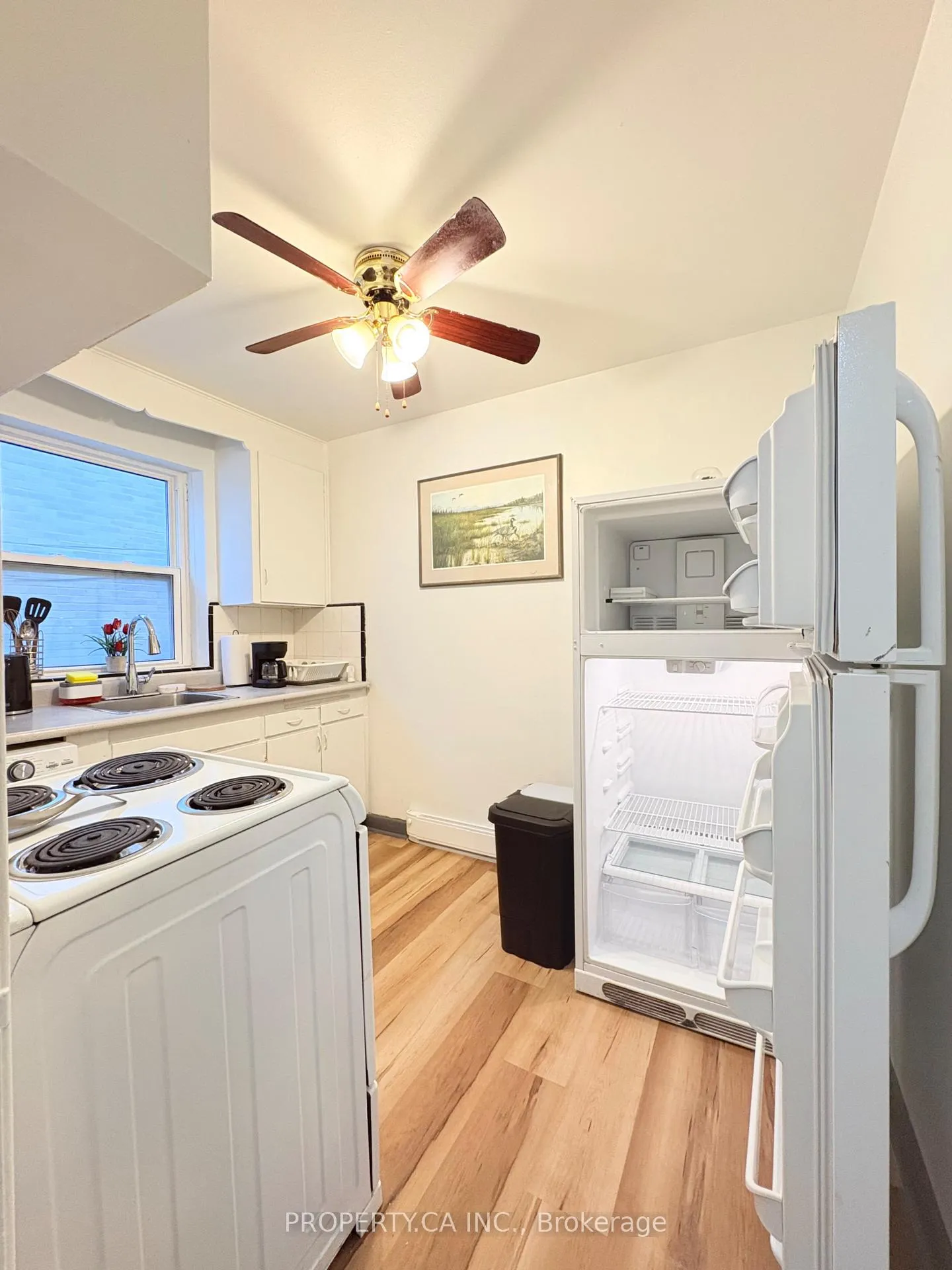 Photo 31 of 882 Broadview Avenue, Toronto, Playter Estates-Danforth — HOMEH