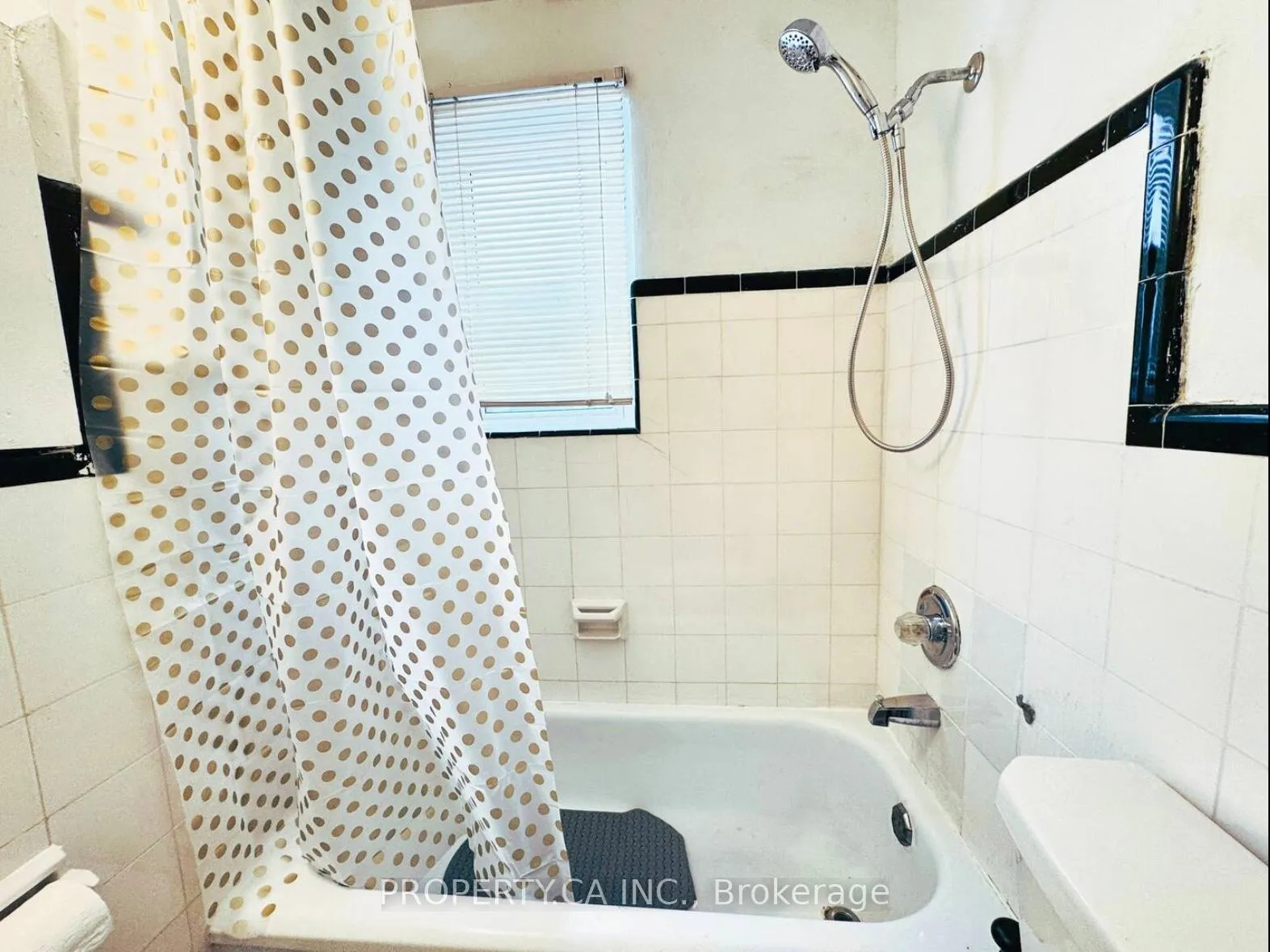 Photo 35 of 882 Broadview Avenue, Toronto, Playter Estates-Danforth — HOMEH