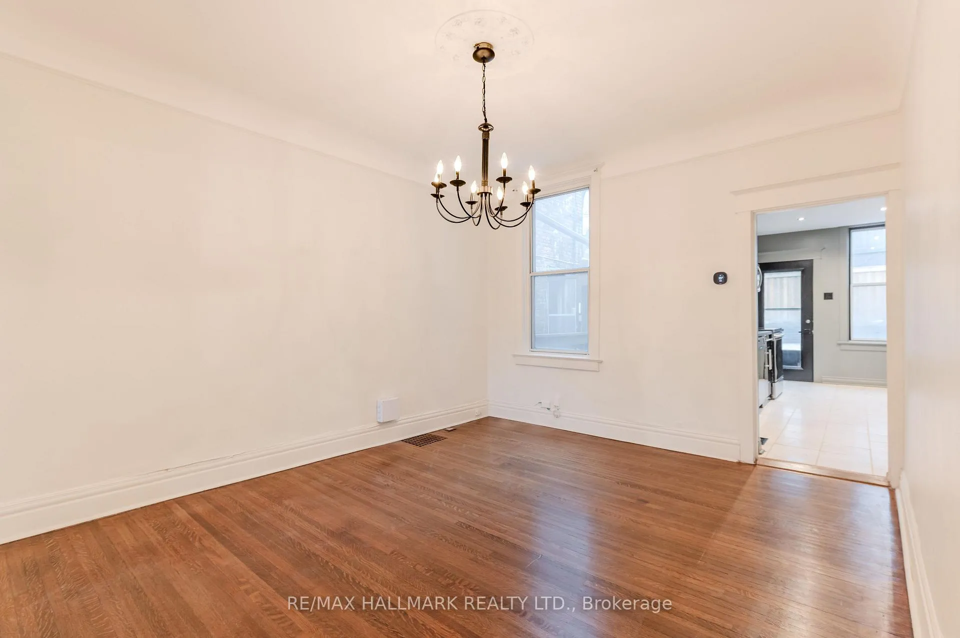 Photo 12 of 653 Logan Avenue, Toronto, North Riverdale — HOMEH