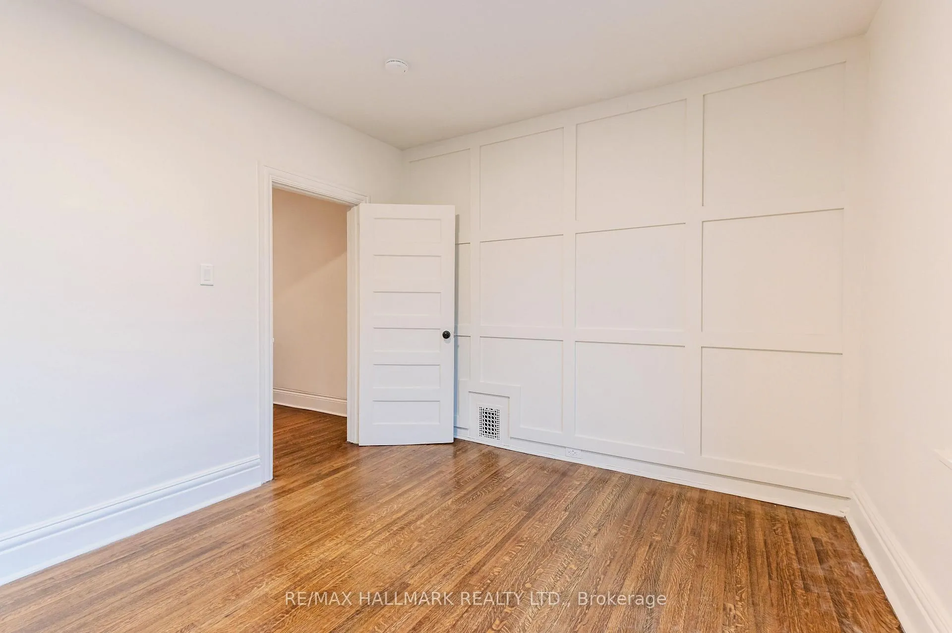 Photo 22 of 653 Logan Avenue, Toronto, North Riverdale — HOMEH