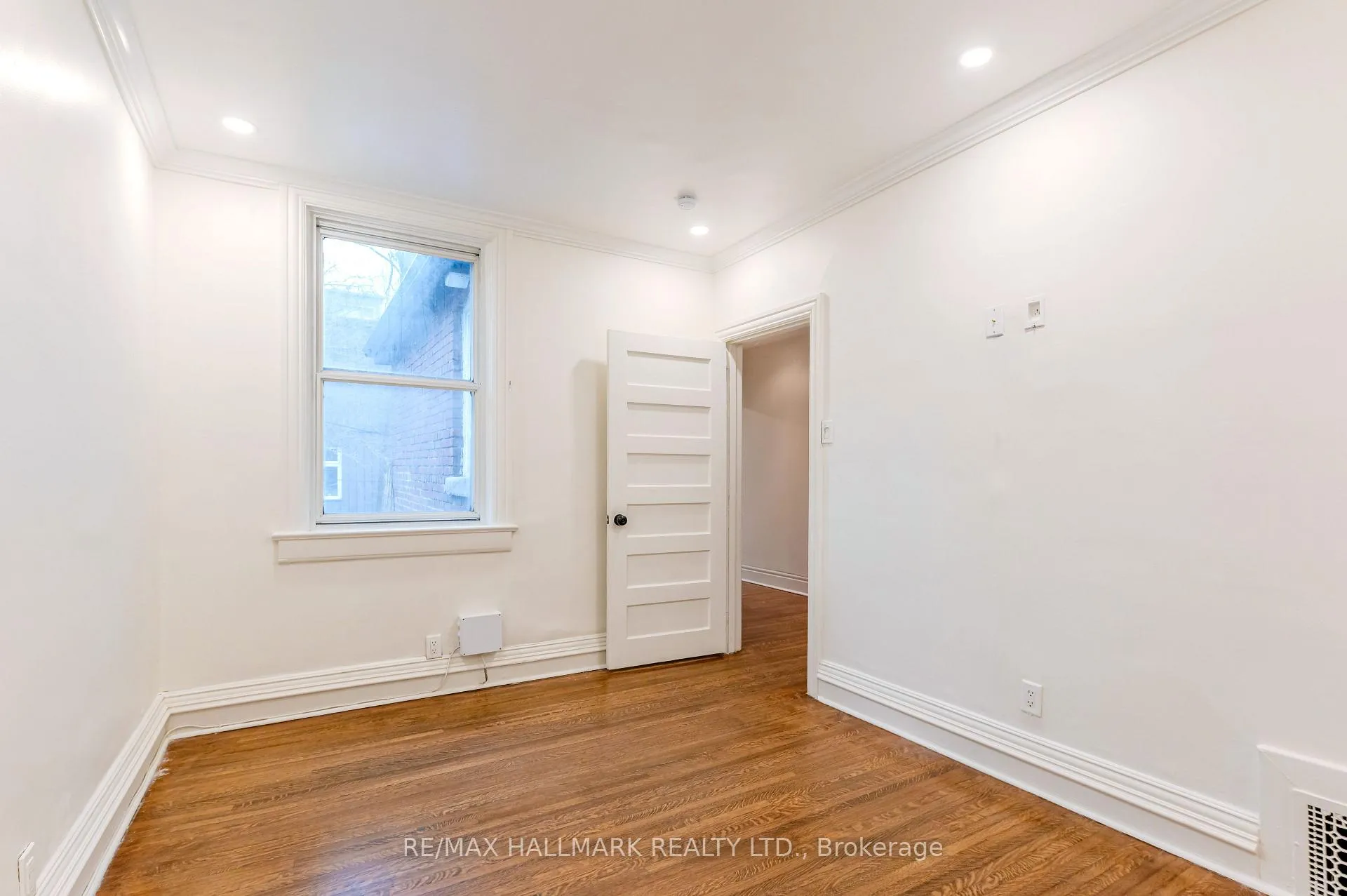 Photo 23 of 653 Logan Avenue, Toronto, North Riverdale — HOMEH