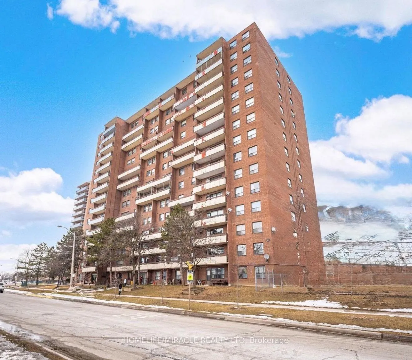 Photo 1 of Unit 1509, 45 Silverstone Drive, Etobicoke, Mount Olive-Silverstone-Jamestown — HOMEH