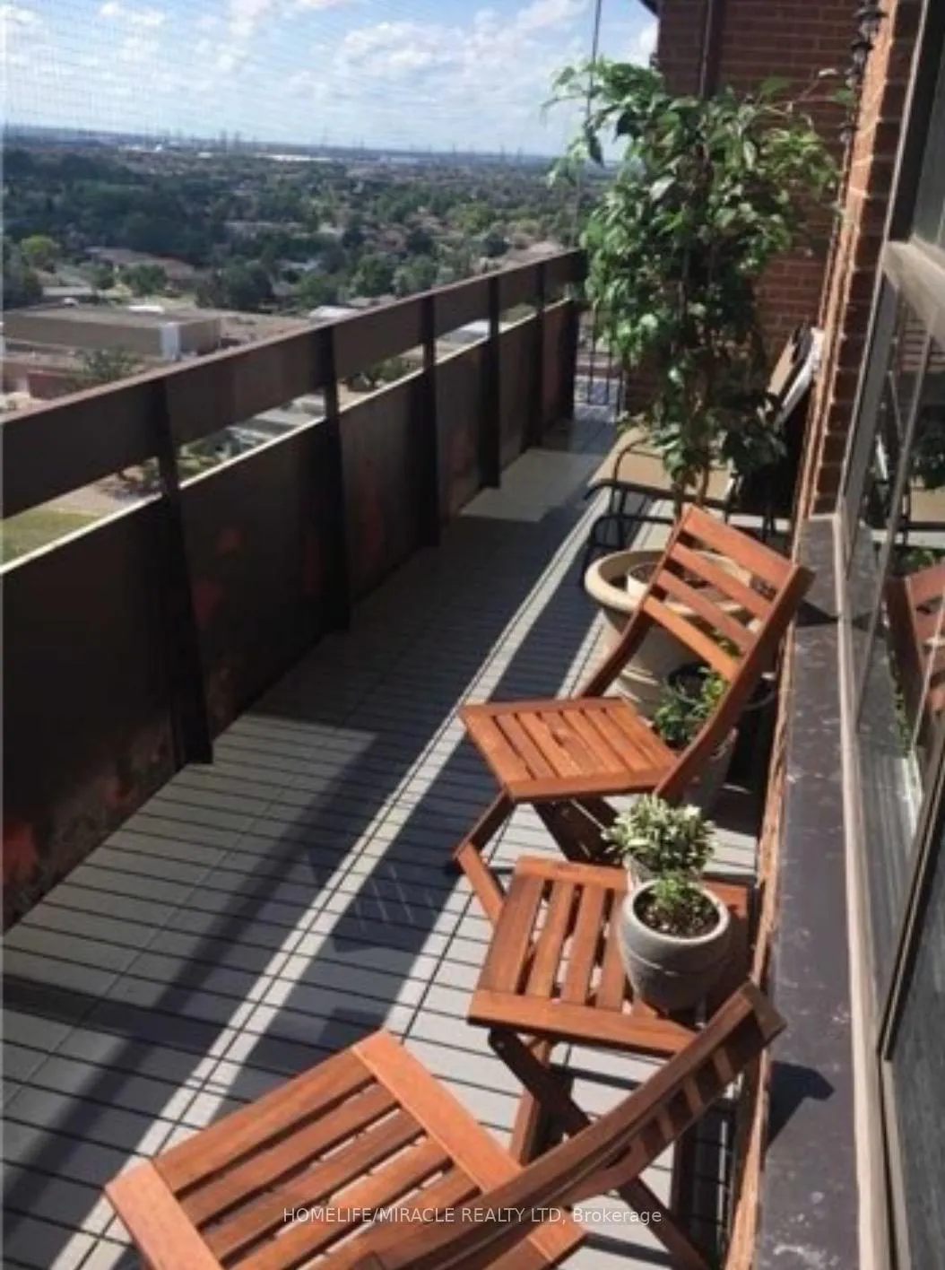 Photo 15 of Unit 1509, 45 Silverstone Drive, Etobicoke, Mount Olive-Silverstone-Jamestown — HOMEH
