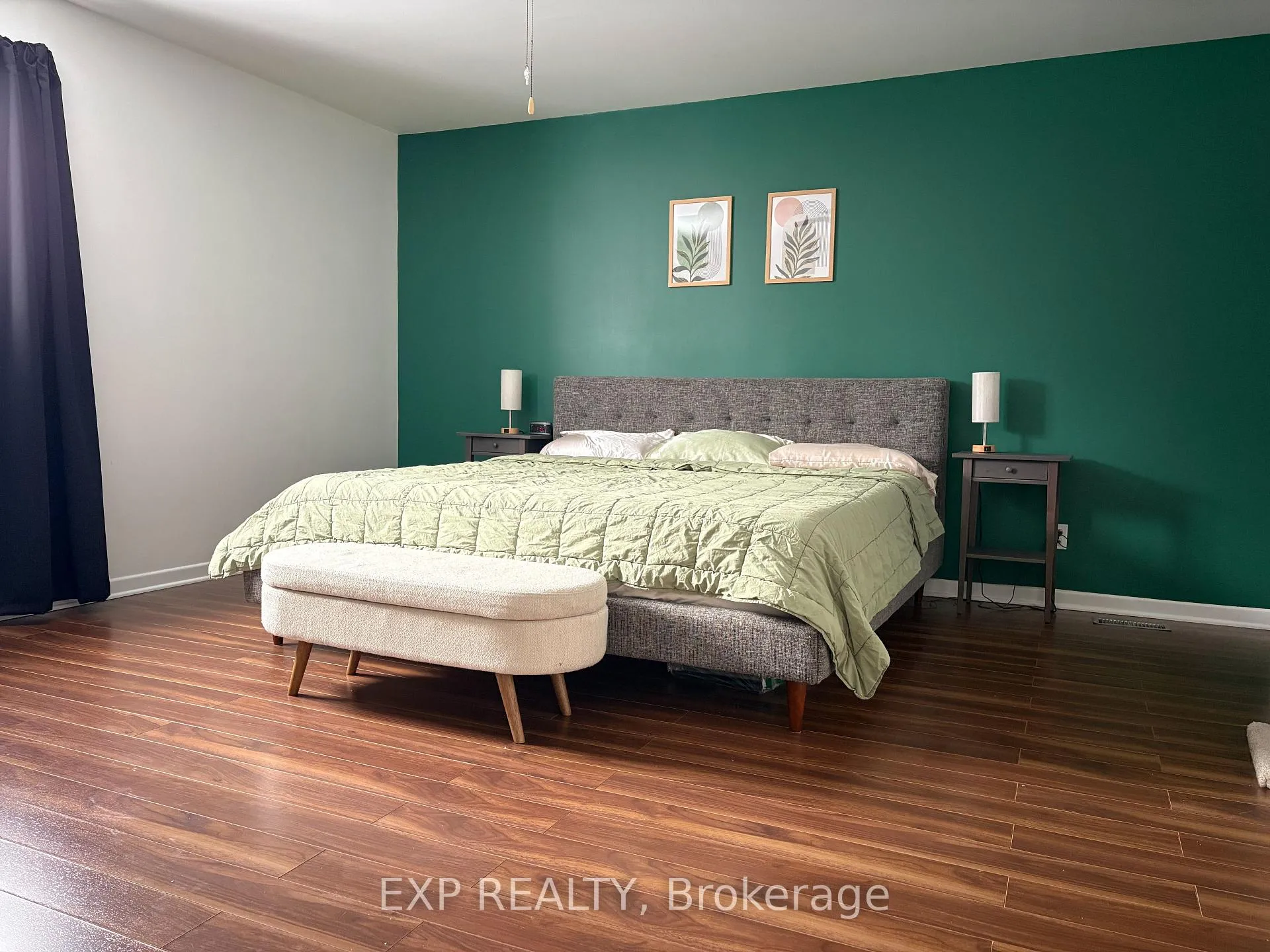 Photo 15 of 934 Raglan Street S, Renfrew — HOMEH