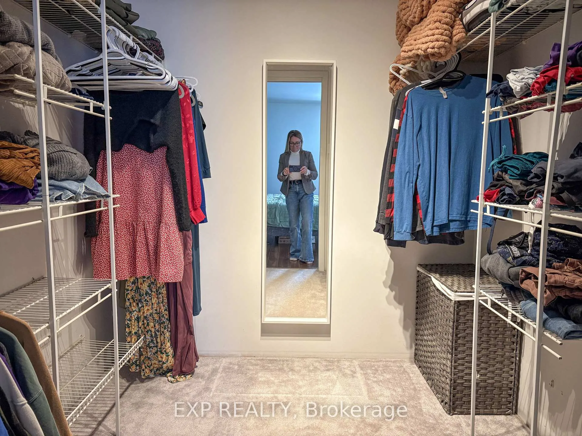 Photo 17 of 934 Raglan Street S, Renfrew — HOMEH
