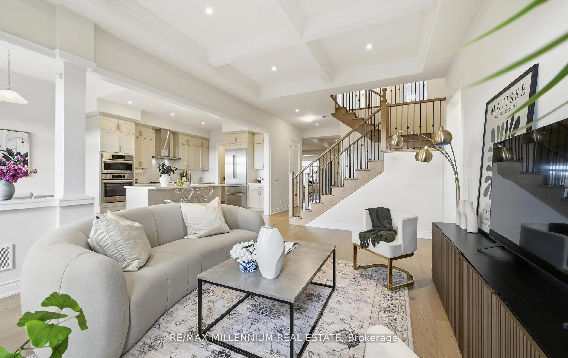 Photo 4 of 7 Spring Garden Court, Whitby, Rural Whitby — HOMEH