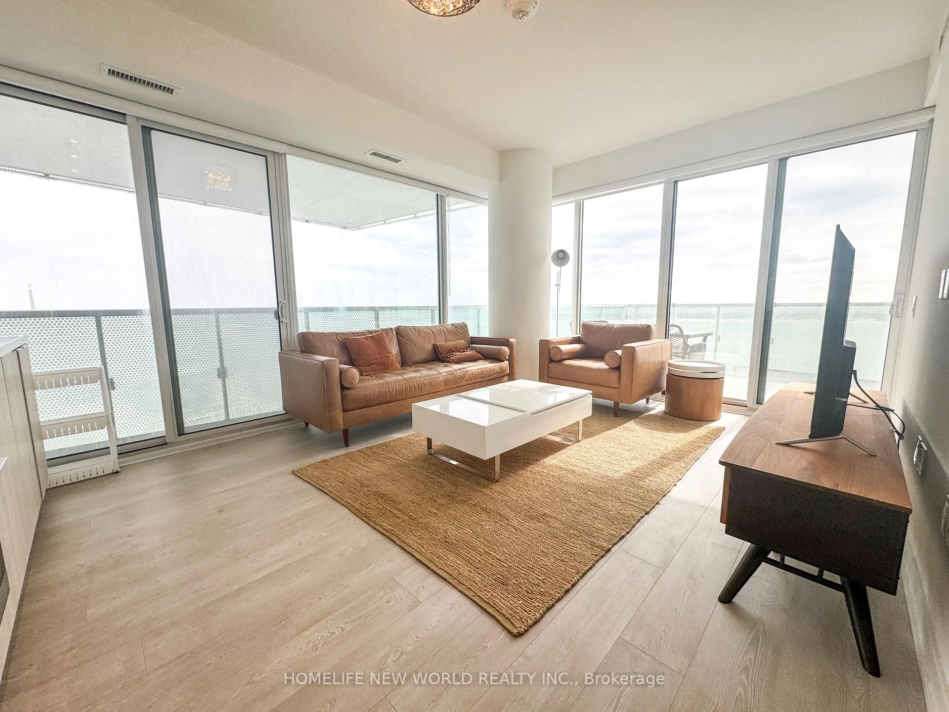 Photo 17 of Unit 2402, 15 Queens Quay E, Toronto, Waterfront Communities — HOMEH