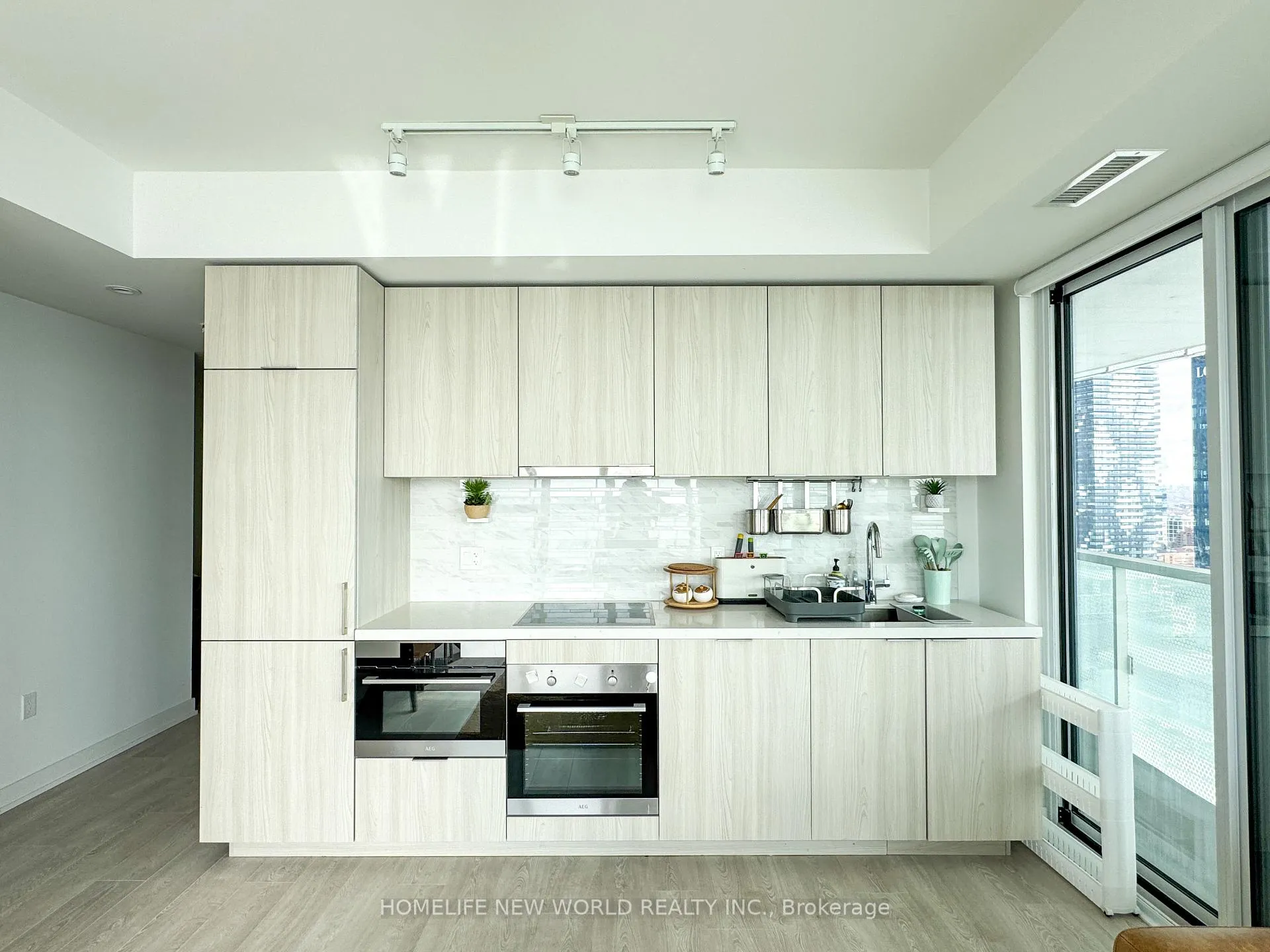 Photo 21 of Unit 2402, 15 Queens Quay E, Toronto, Waterfront Communities — HOMEH