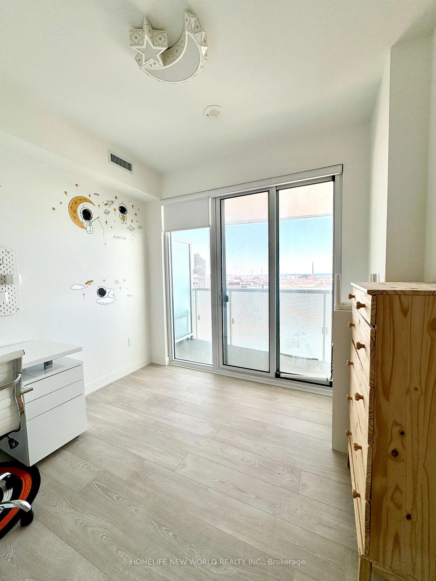 Photo 26 of Unit 2402, 15 Queens Quay E, Toronto, Waterfront Communities — HOMEH