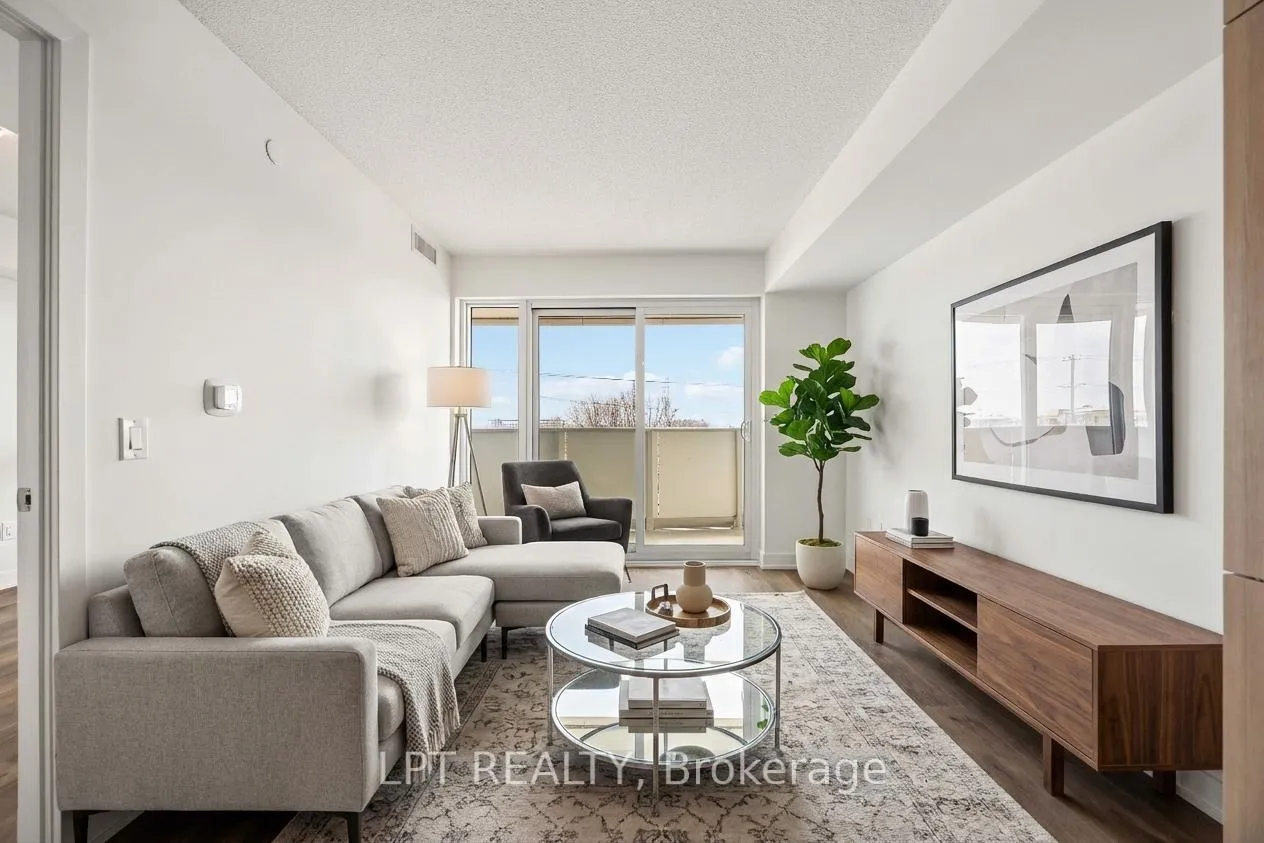 Photo 1 of Unit 304, 1010 Sandy Beach Road, Pickering, Bay Ridges — HOMEH