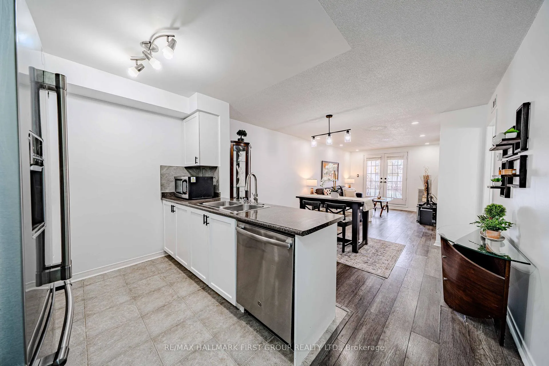 Photo 10 of Unit 1, 84 Petra Way, Whitby, Pringle Creek — HOMEH