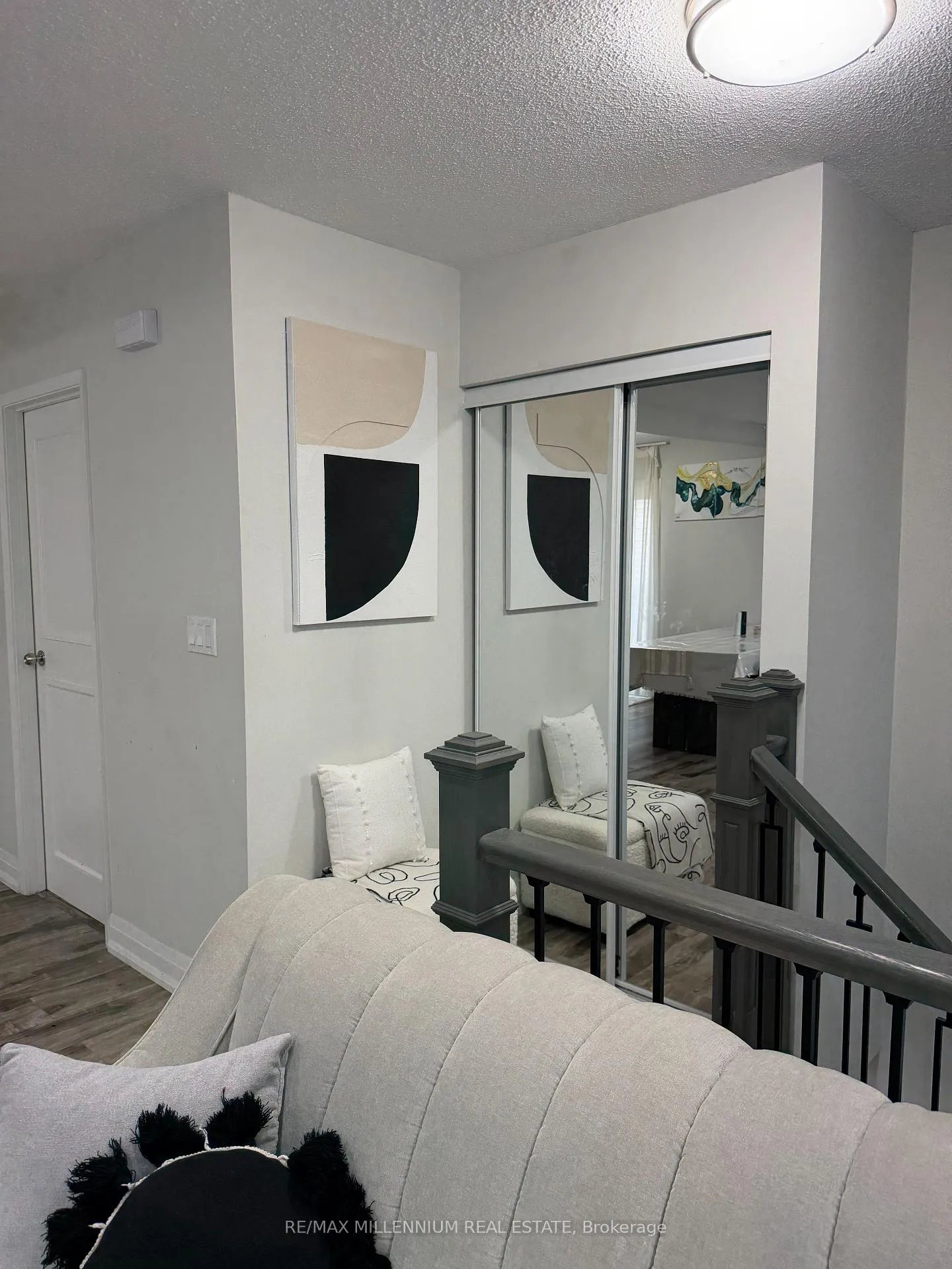Photo 4 of 145 Londonderry Street, Oshawa, Vanier — HOMEH