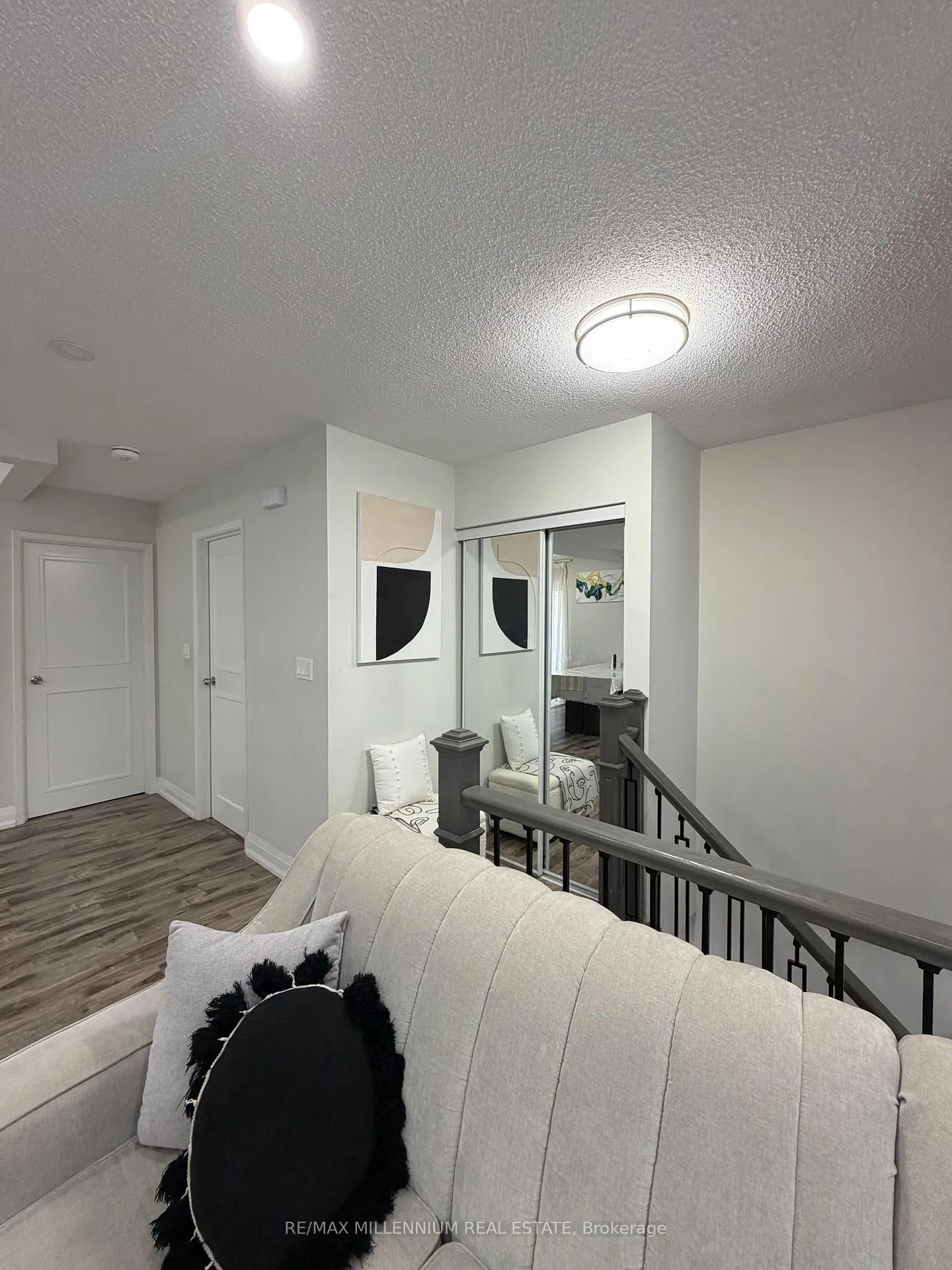 Photo 11 of 145 Londonderry Street, Oshawa, Vanier — HOMEH