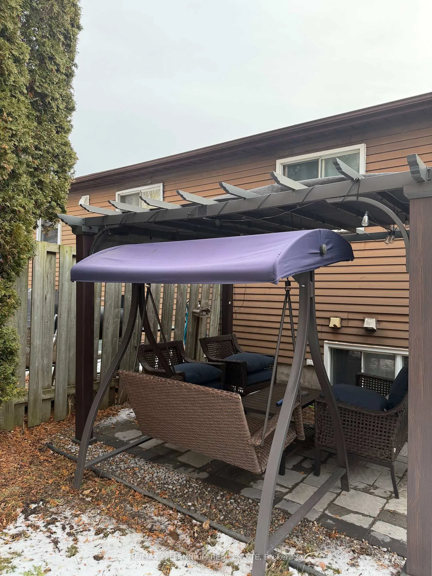 Photo 20 of 145 Londonderry Street, Oshawa, Vanier — HOMEH