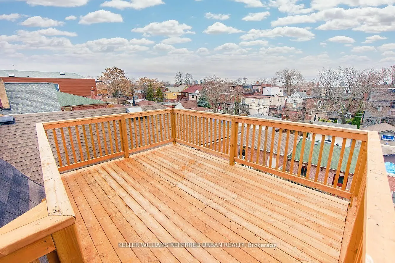 Photo 3 of Unit Upper, 911 Dovercourt Road, Toronto, Palmerston-Little Italy — HOMEH