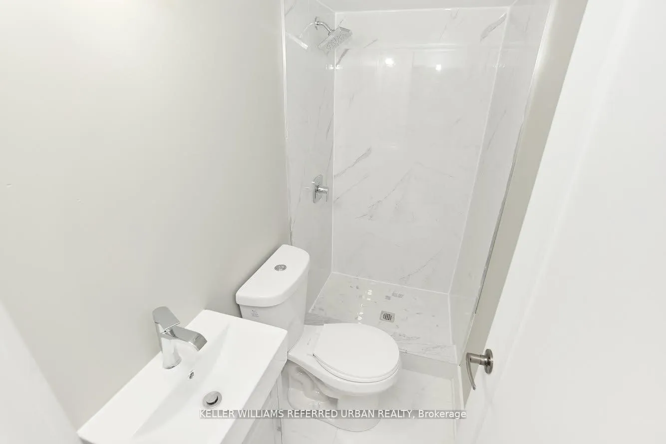 Photo 12 of Unit Upper, 911 Dovercourt Road, Toronto, Palmerston-Little Italy — HOMEH