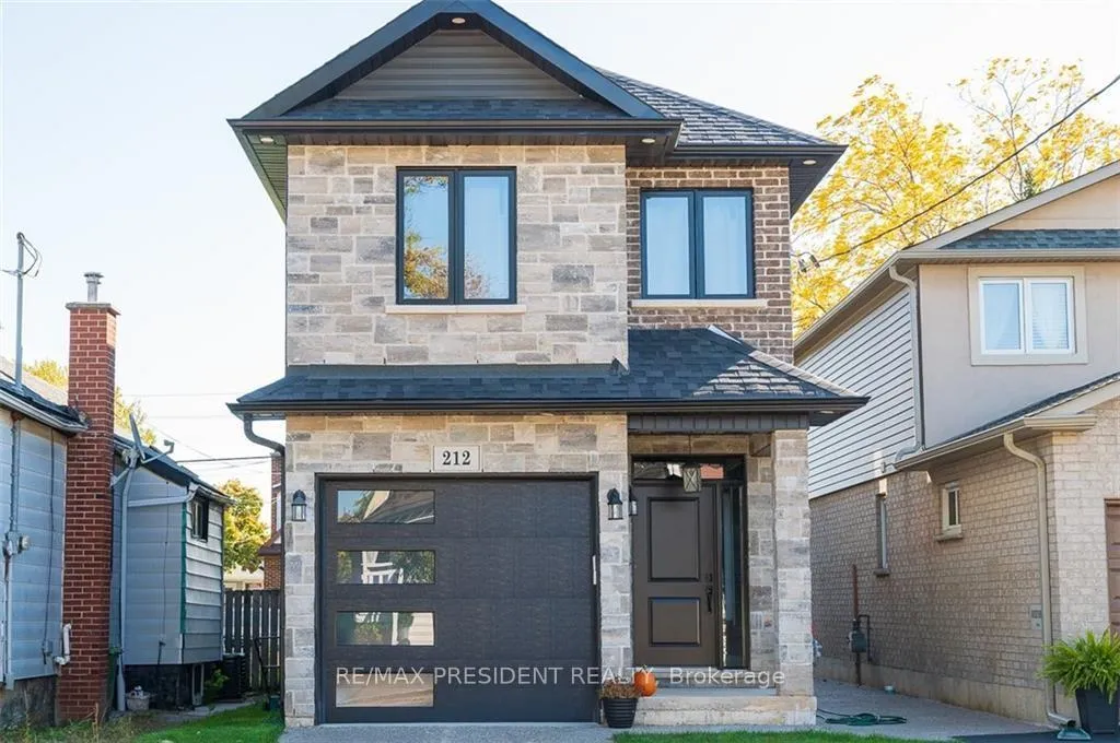 Photo 2 of 212 Weir Street N, Hamilton, Homeside — HOMEH