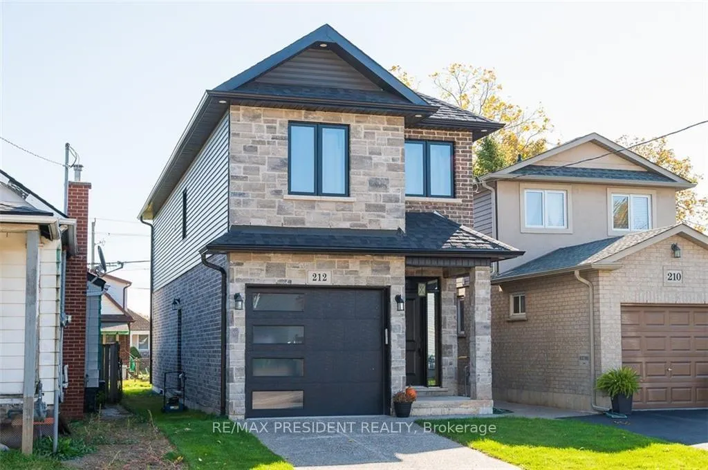 Photo 24 of 212 Weir Street N, Hamilton, Homeside — HOMEH