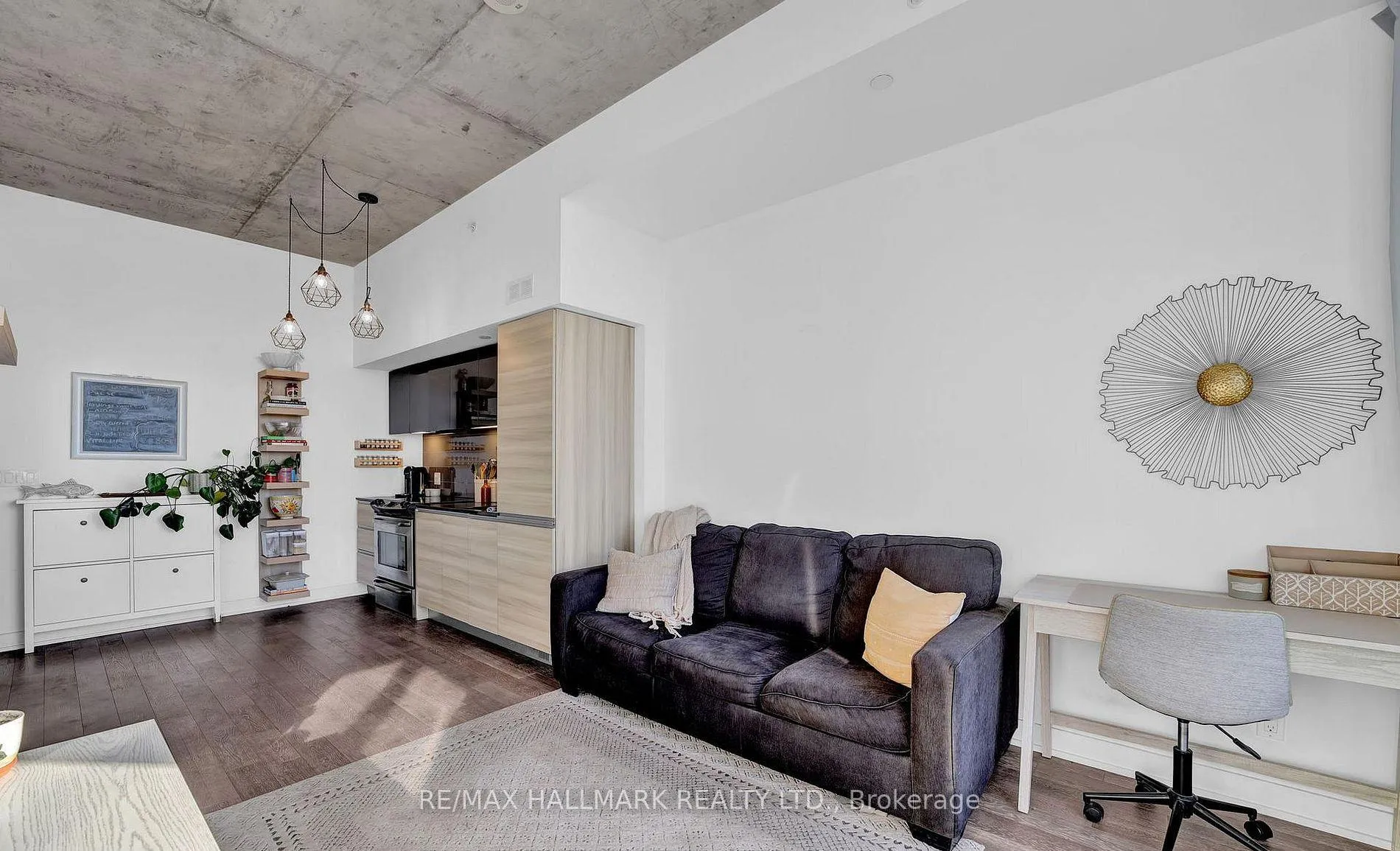 Photo 8 of Unit 804, 1238 Dundas Street E, Toronto, South Riverdale — HOMEH