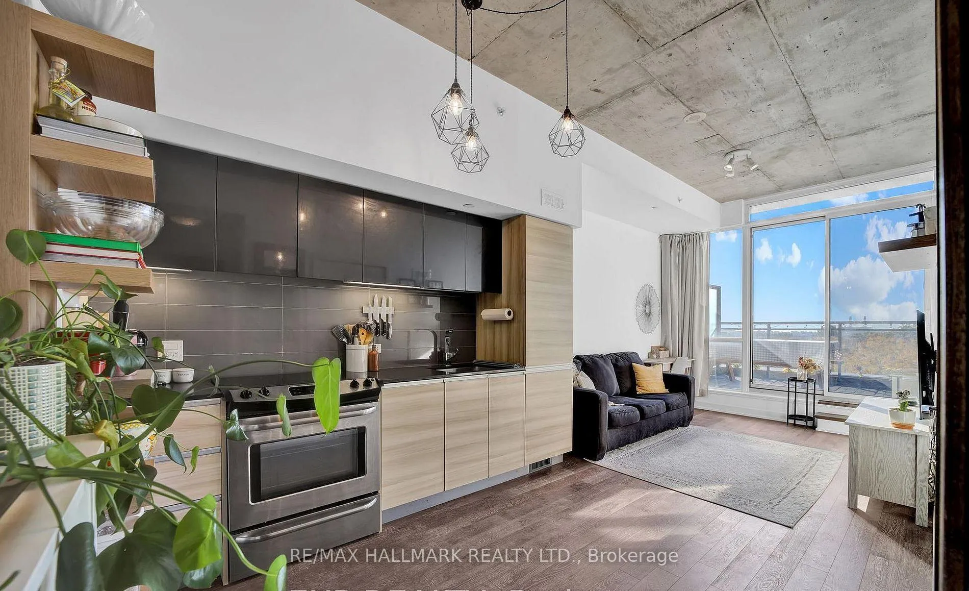 Photo 12 of Unit 804, 1238 Dundas Street E, Toronto, South Riverdale — HOMEH