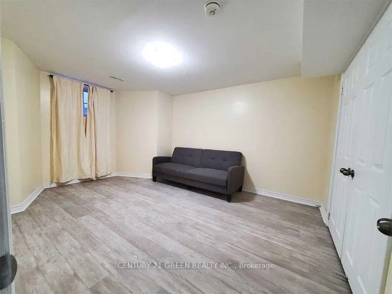 Photo 15 of Unit Bsmt, 21 Timbercove Road, Brampton, Credit Valley — HOMEH