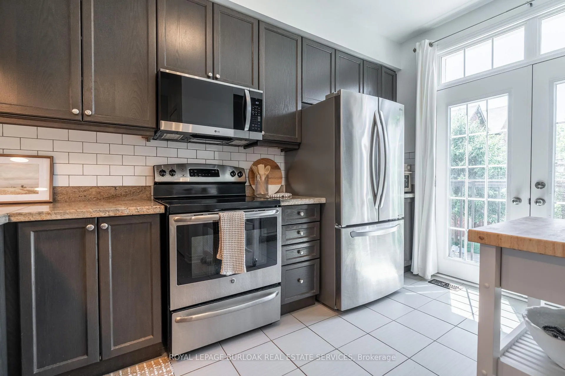 Photo 7 of 965 Reimer Common, Burlington, Freeman — HOMEH
