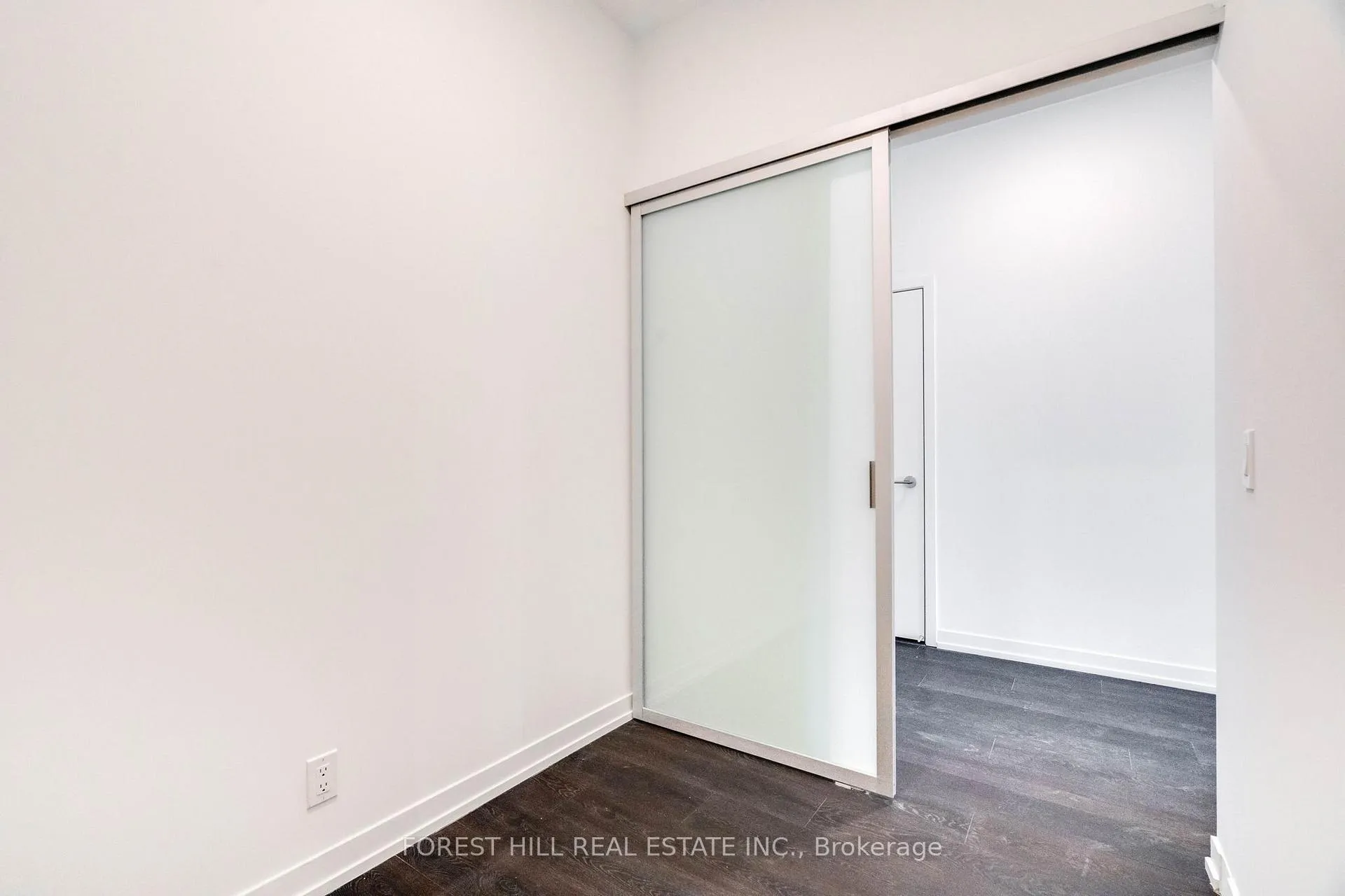 Photo 8 of Unit 833, 2020 Bathurst Street, Toronto, Forest Hill South — HOMEH