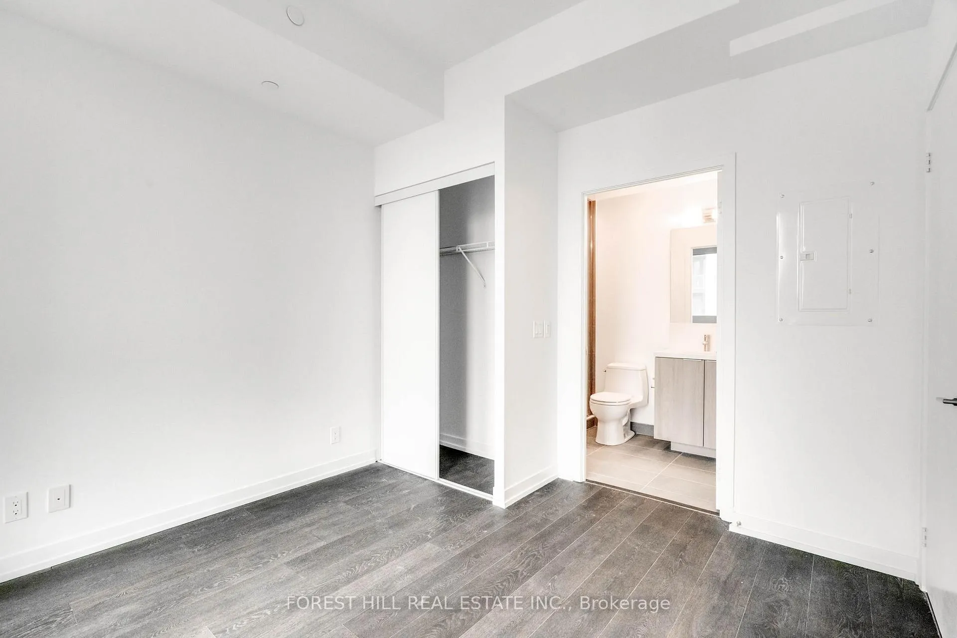 Photo 10 of Unit 833, 2020 Bathurst Street, Toronto, Forest Hill South — HOMEH