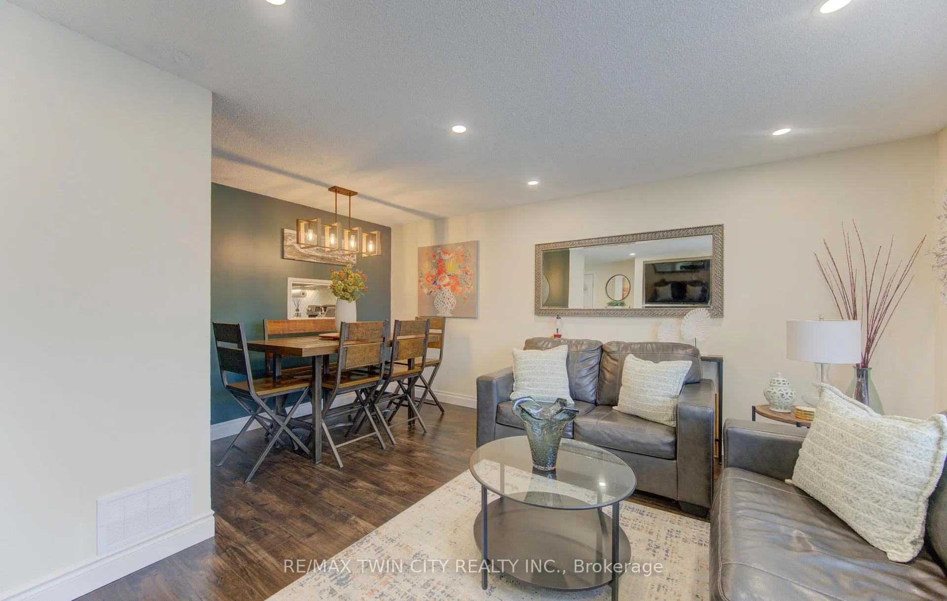 Photo 7 of Unit 36, 175 Elm Ridge Drive, Kitchener — HOMEH