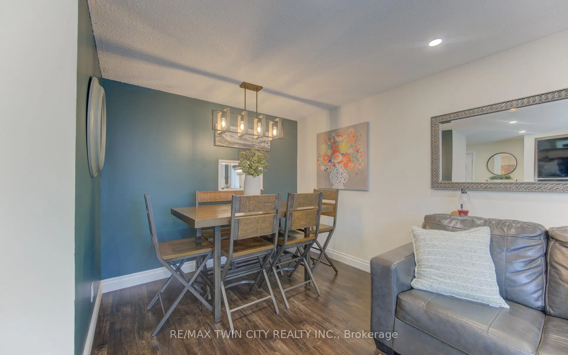 Photo 11 of Unit 36, 175 Elm Ridge Drive, Kitchener — HOMEH
