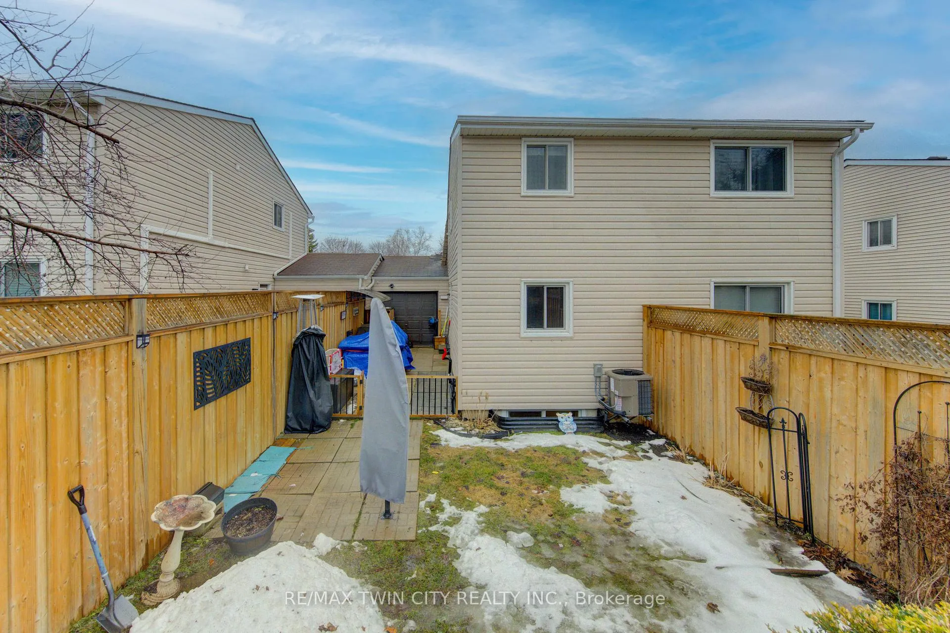 Photo 34 of Unit 36, 175 Elm Ridge Drive, Kitchener — HOMEH