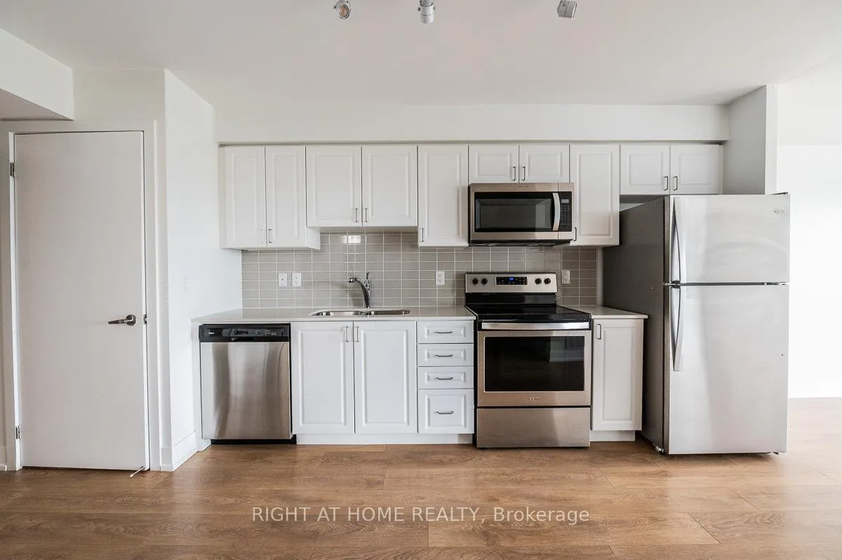 Photo 19 of Unit 603, 1255 Bayly Street, Pickering, Bay Ridges — HOMEH