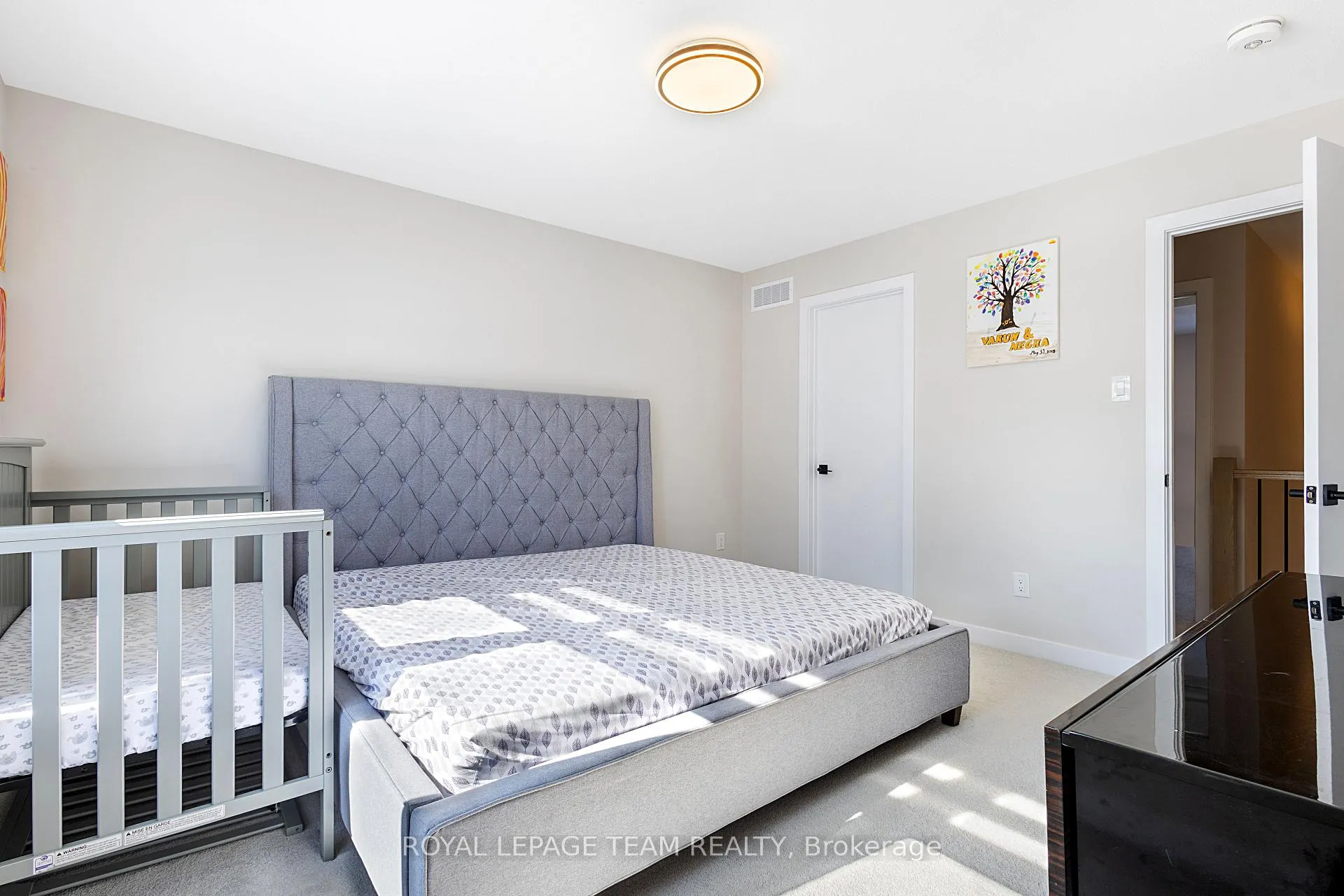 Photo 20 of 331 Peninsula Road, Ottawa, Barrhaven - Heritage Park — HOMEH