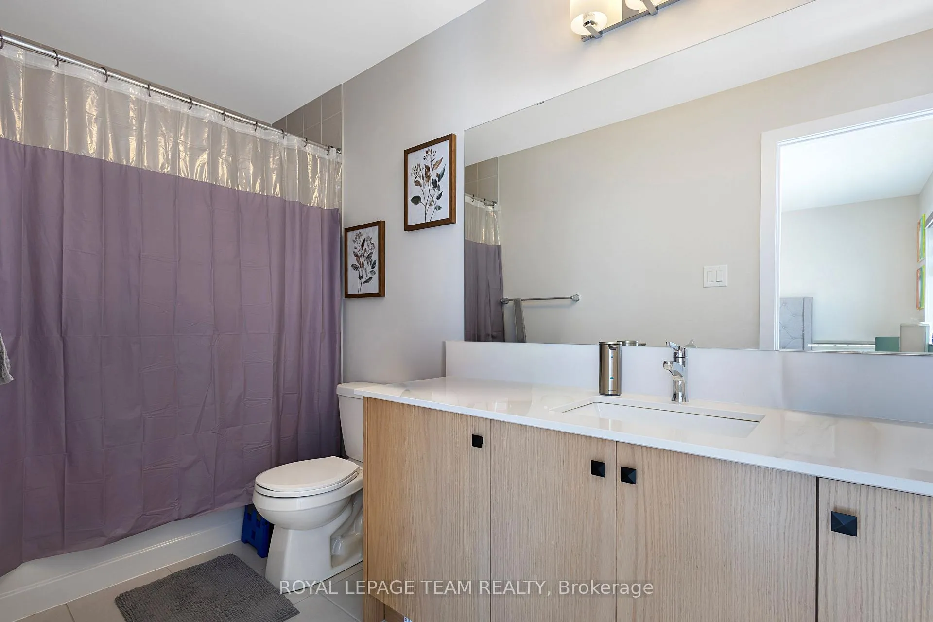 Photo 21 of 331 Peninsula Road, Ottawa, Barrhaven - Heritage Park — HOMEH