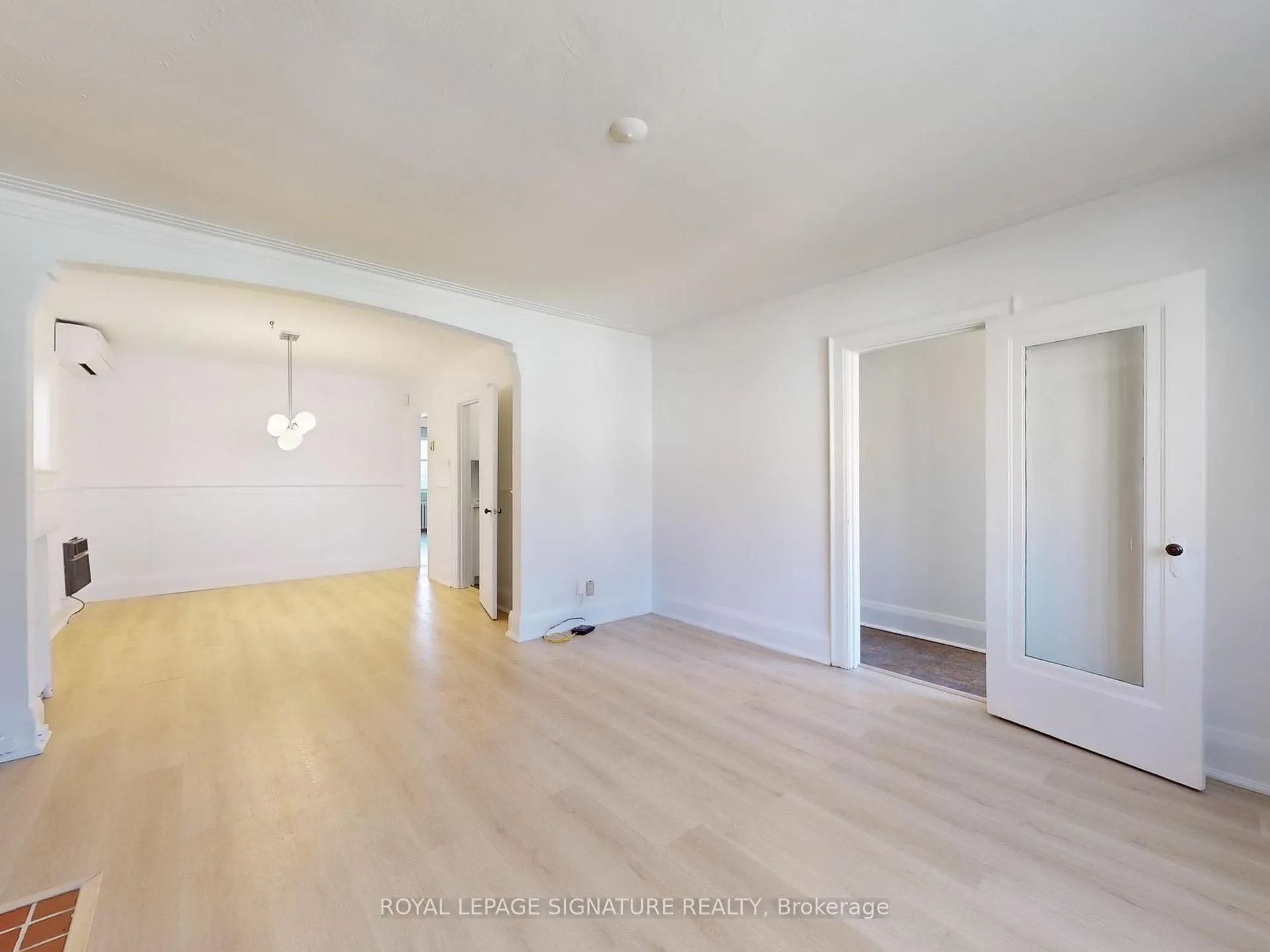 Photo 8 of 55 Banff Road, Toronto, Mount Pleasant East — HOMEH