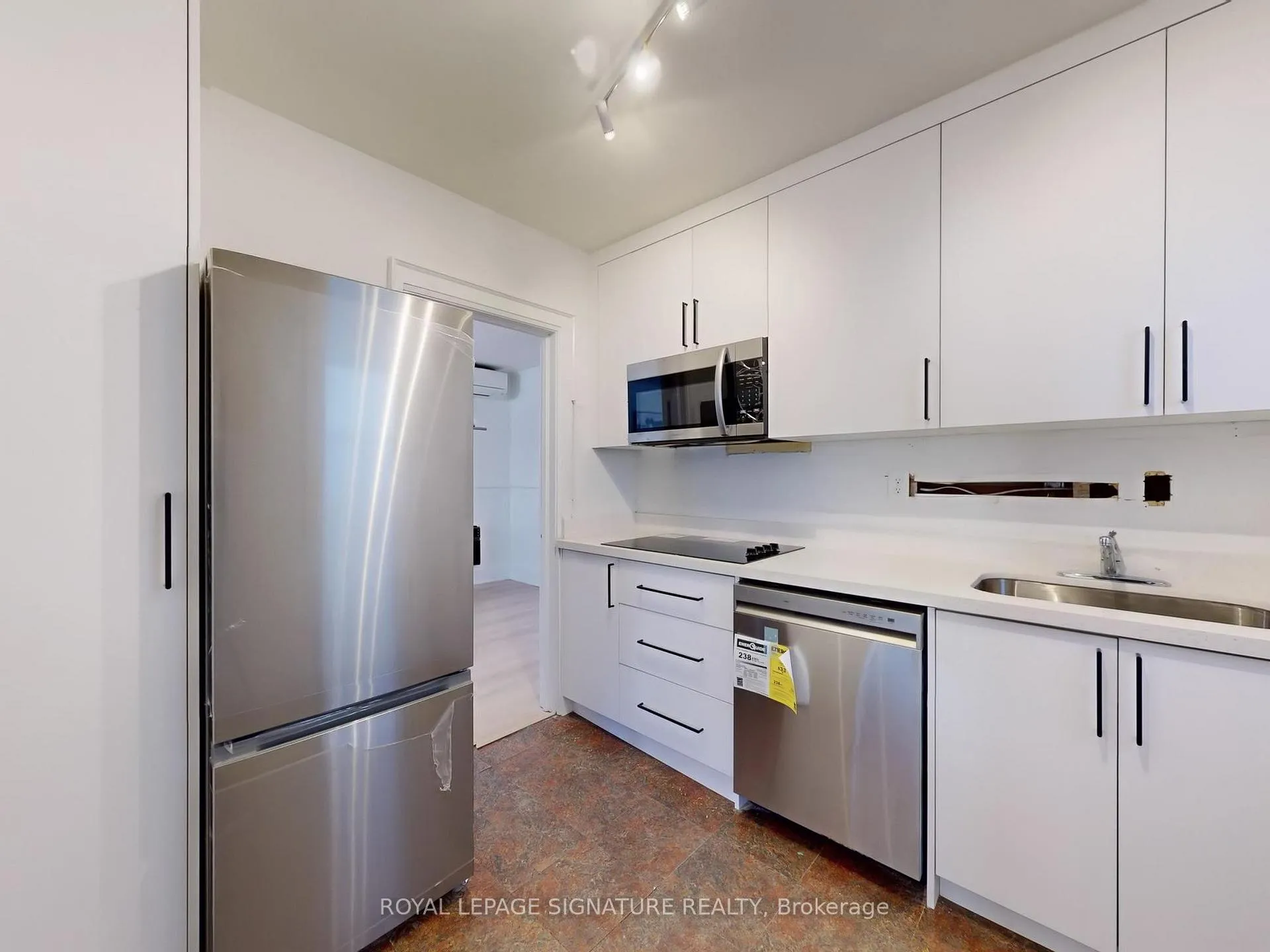 Photo 12 of 55 Banff Road, Toronto, Mount Pleasant East — HOMEH