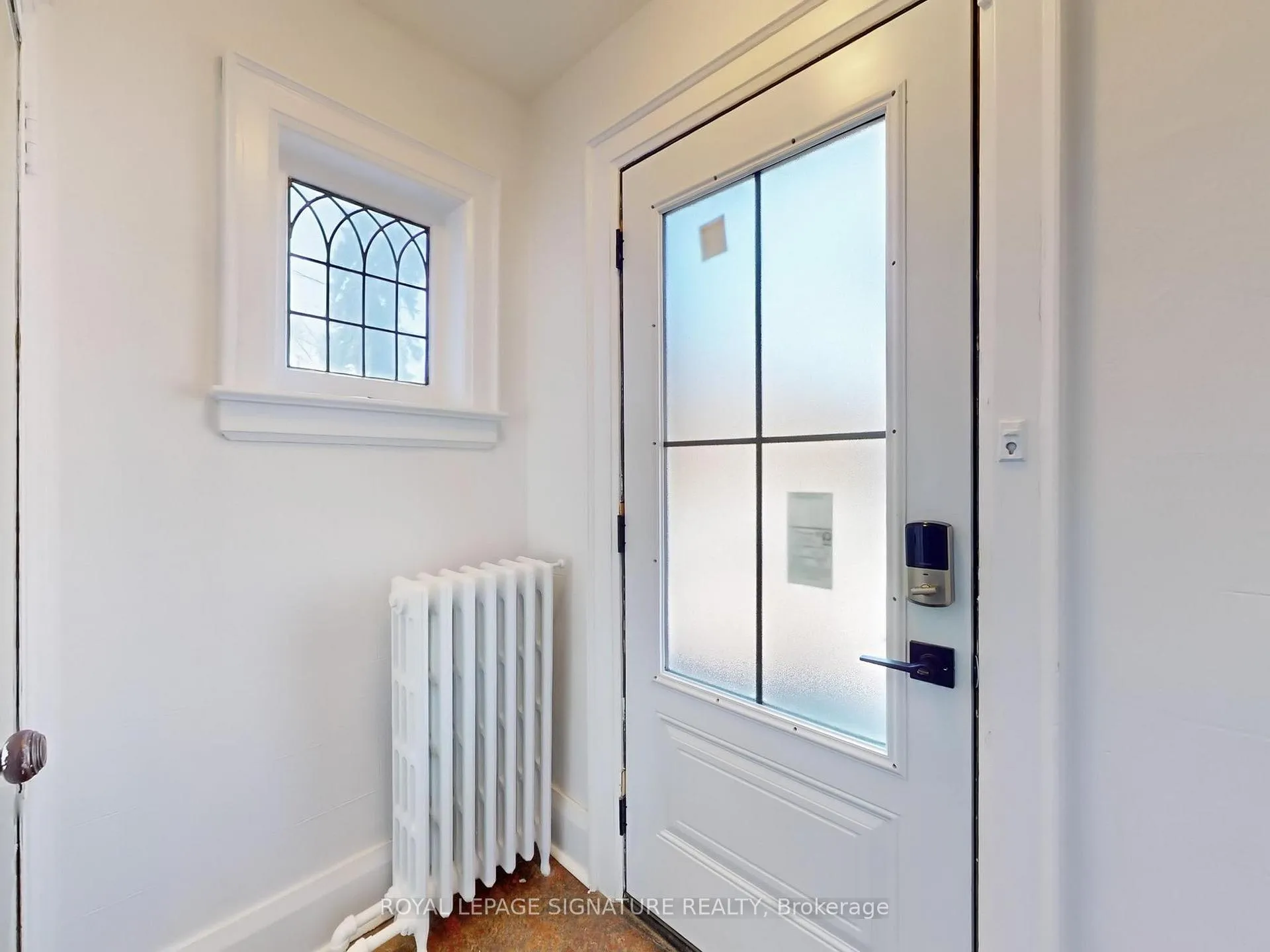 Photo 23 of 55 Banff Road, Toronto, Mount Pleasant East — HOMEH