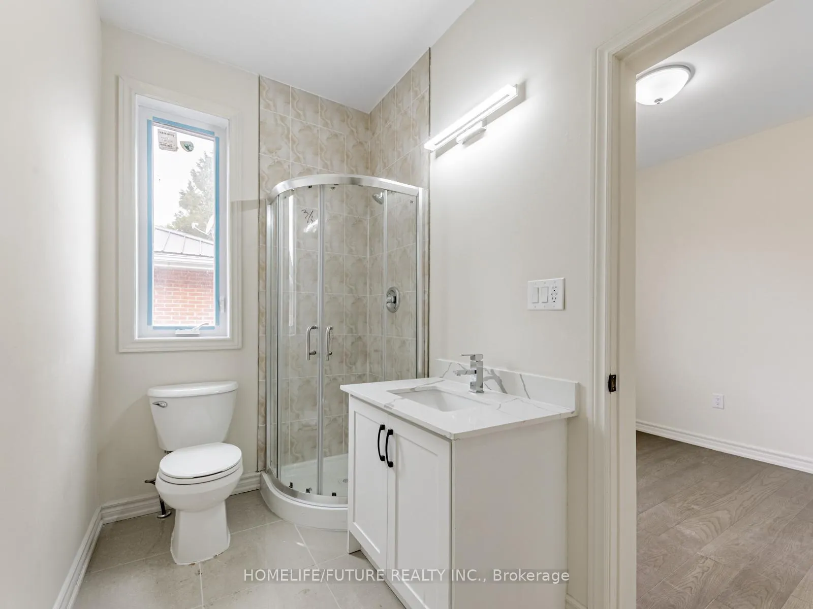 Photo 18 of 506 Simcoe Street, Brock, Beaverton — HOMEH