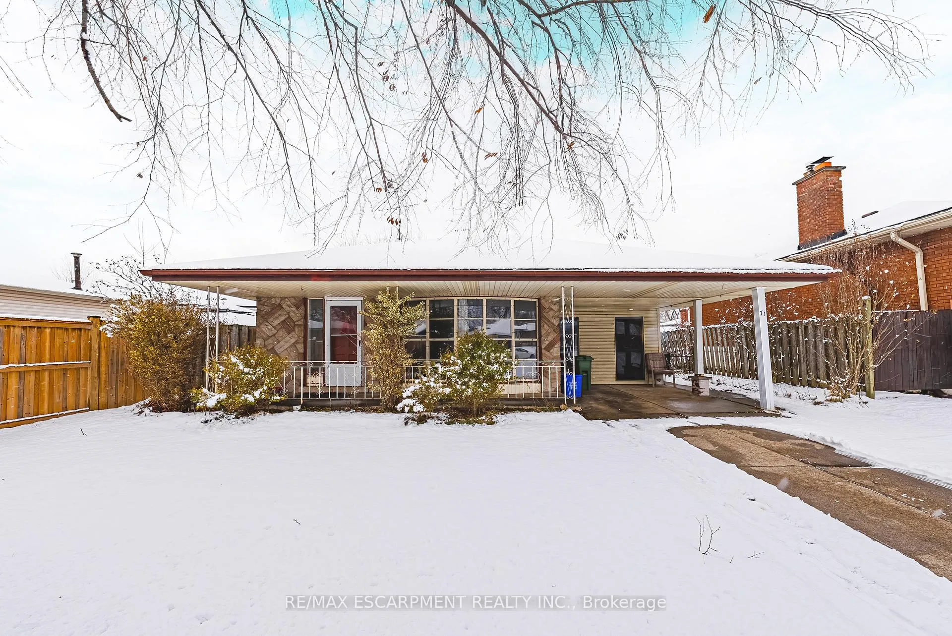 Front of 71 Hoover Crescent