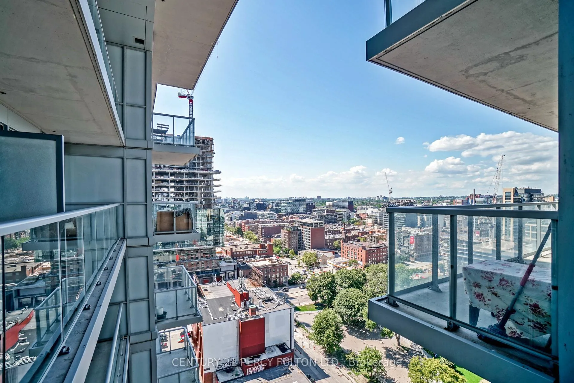 Photo 15 of Unit 2211, 352 Front Street W, Toronto, Waterfront Communities — HOMEH