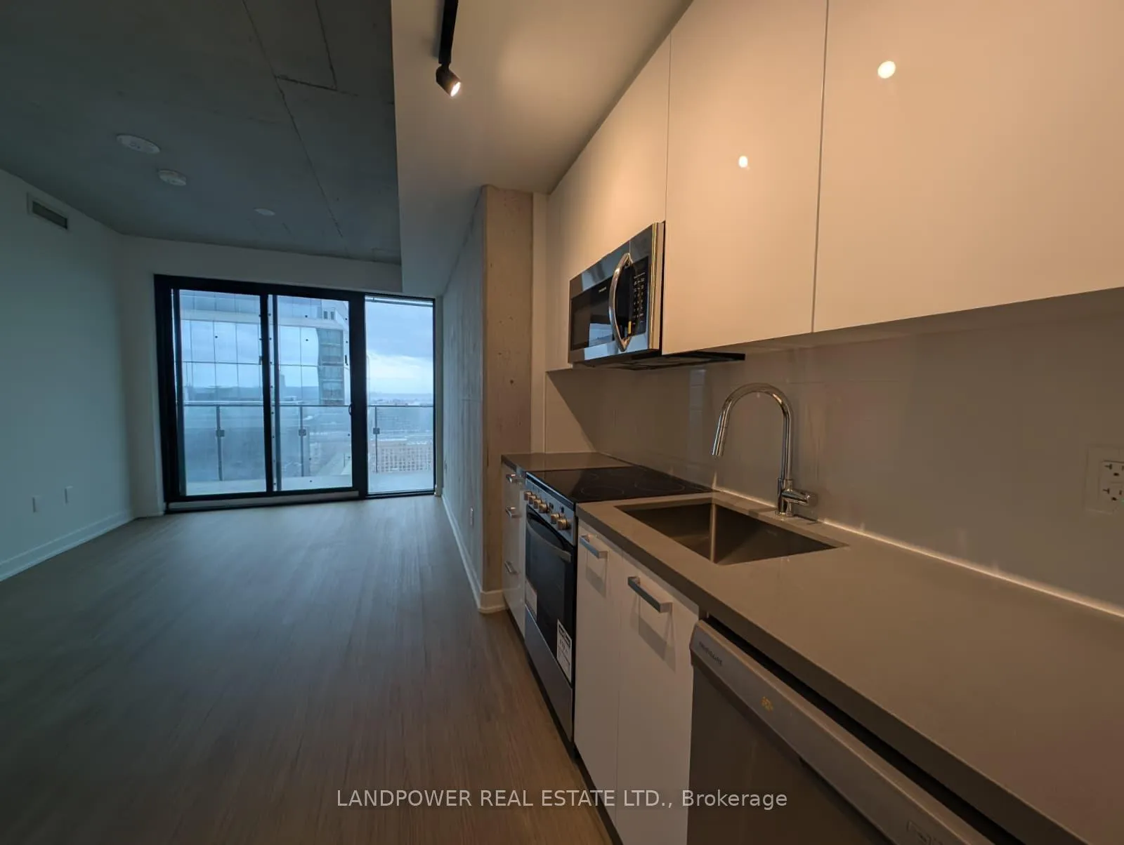 Photo 1 of Unit 2003, 284 King Street E, Toronto, Moss Park — HOMEH