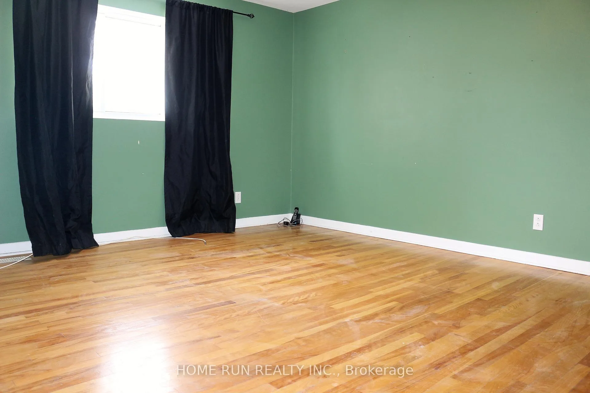Photo 9 of 1000 Debra Avenue, Ottawa, Carleton Square — HOMEH