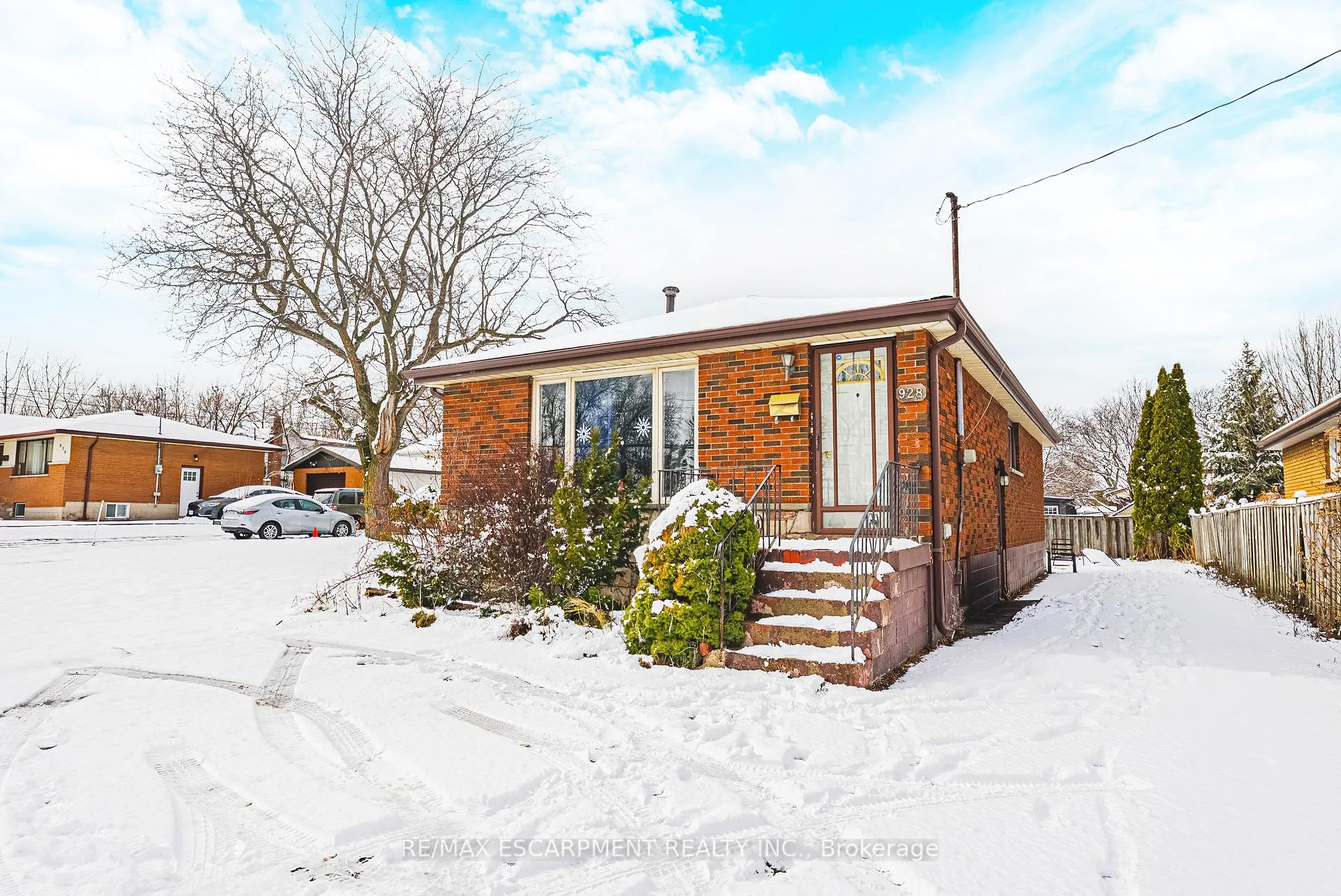 Front of 928 Upper Gage Avenue