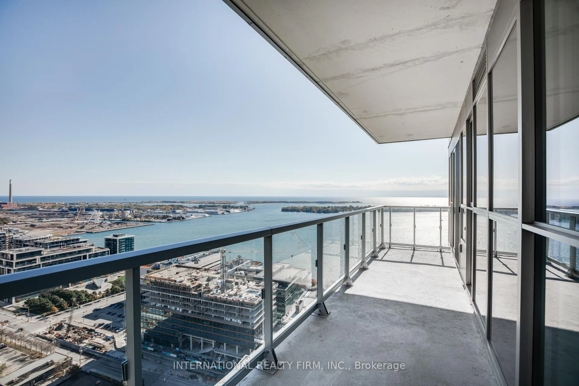 Front of Unit 3203, 15 Lower Jarvis Street S