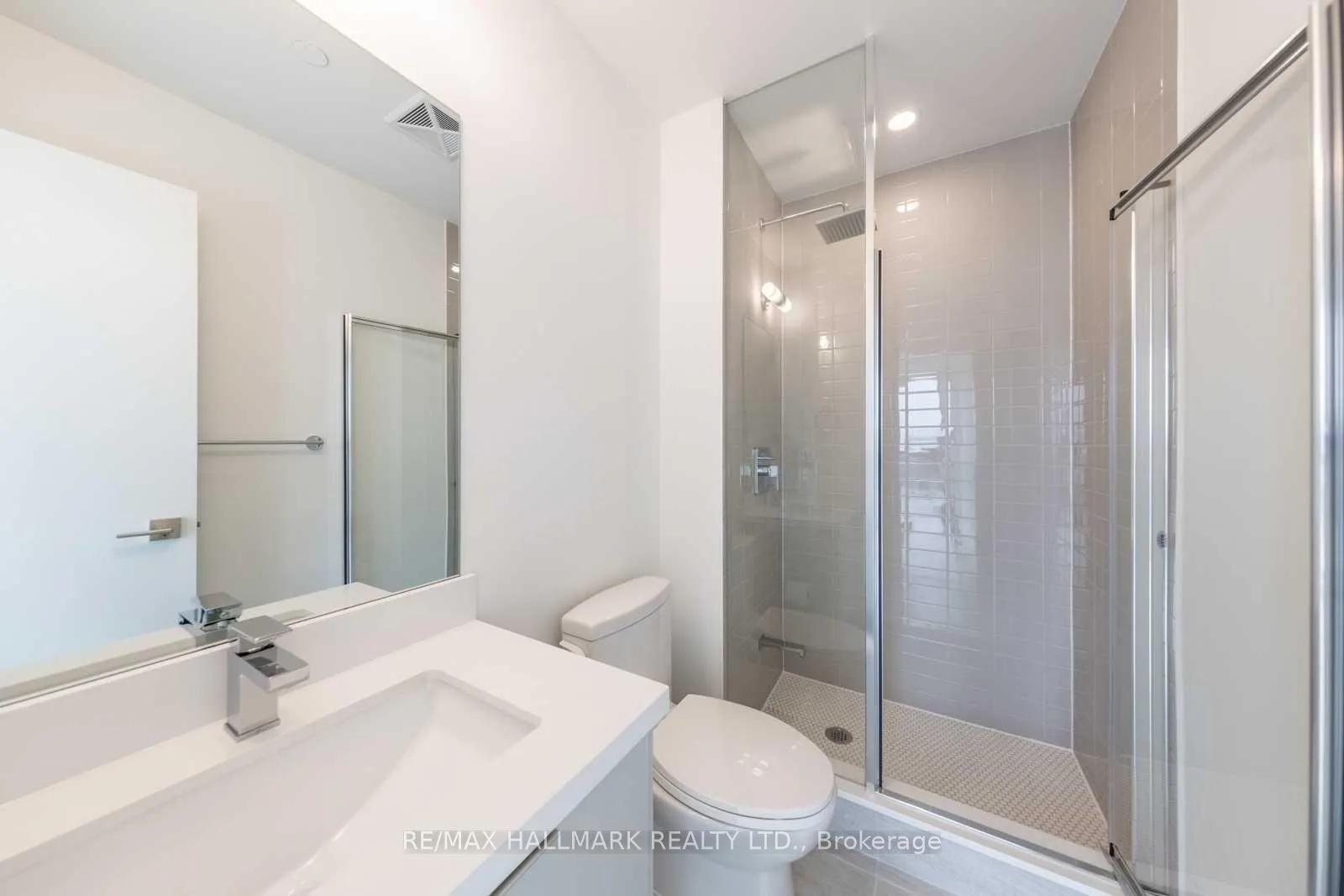 Photo 18 of Unit 327, 2908 Highway 7, Vaughan, Concord — HOMEH