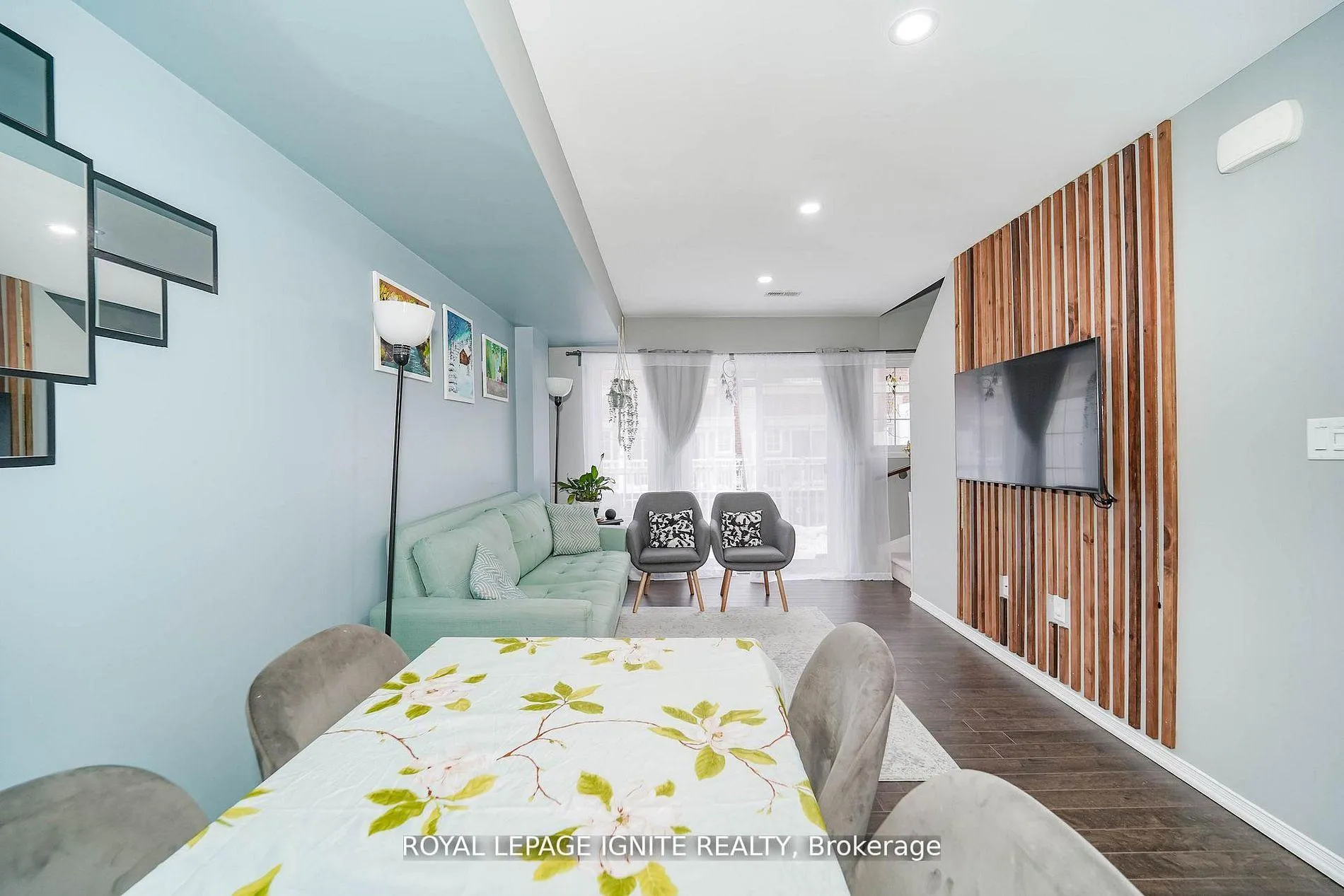 Photo 6 of 9 Cooperage Lane, Ajax, Central — HOMEH