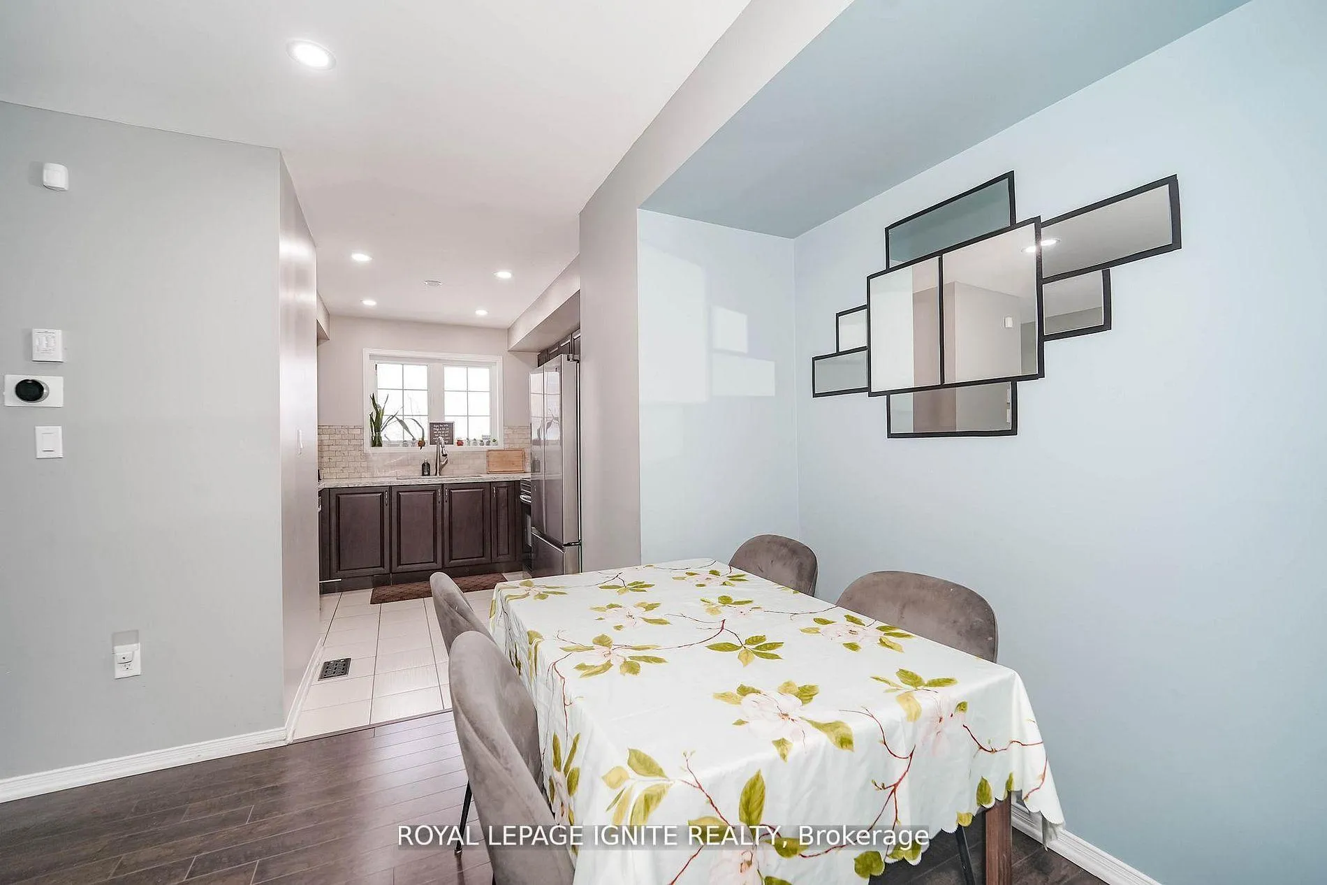 Photo 8 of 9 Cooperage Lane, Ajax, Central — HOMEH